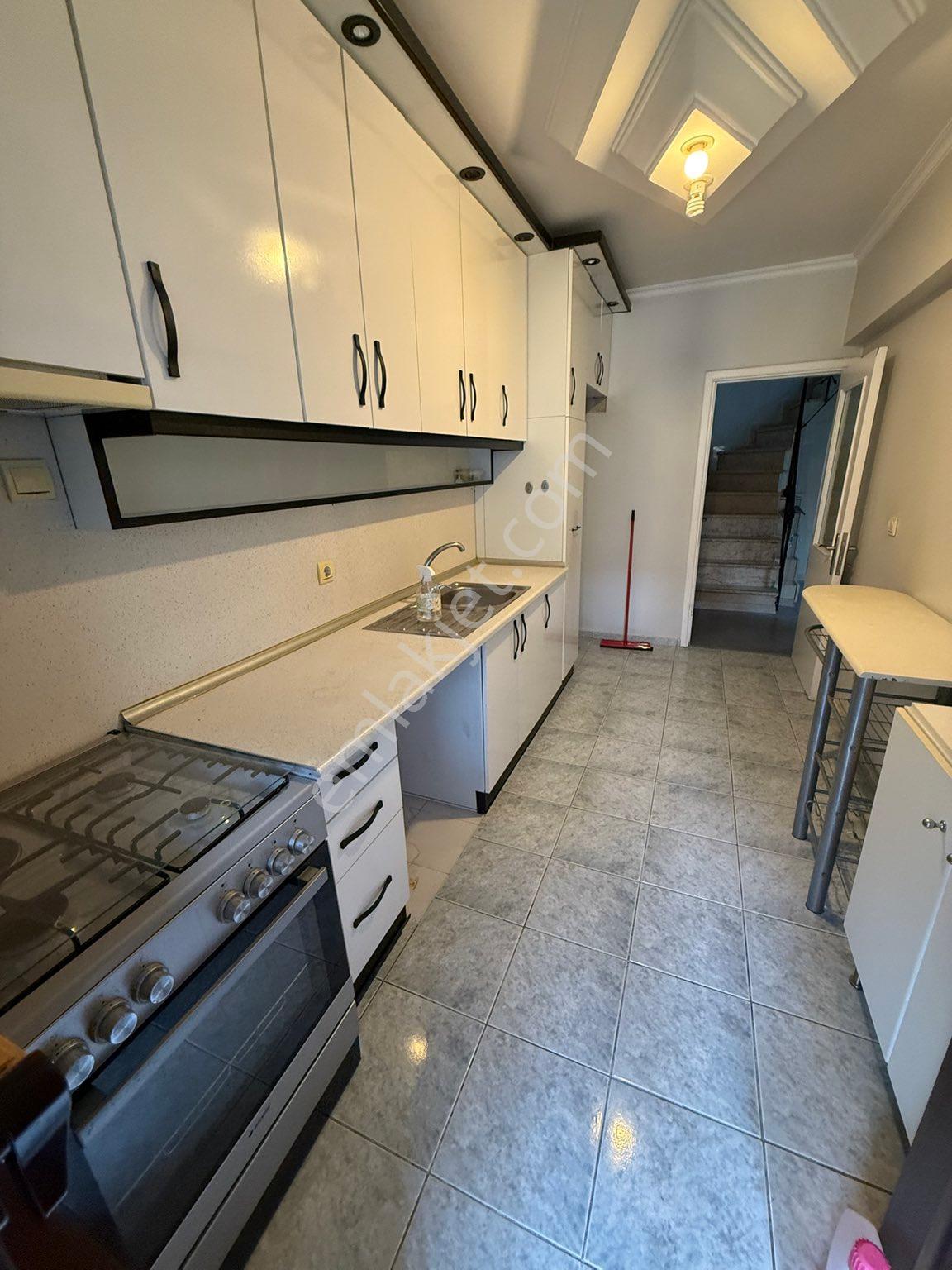 Mehmetçik Caddesinde 4+2 Kiralık Dubleks - Görsel 15