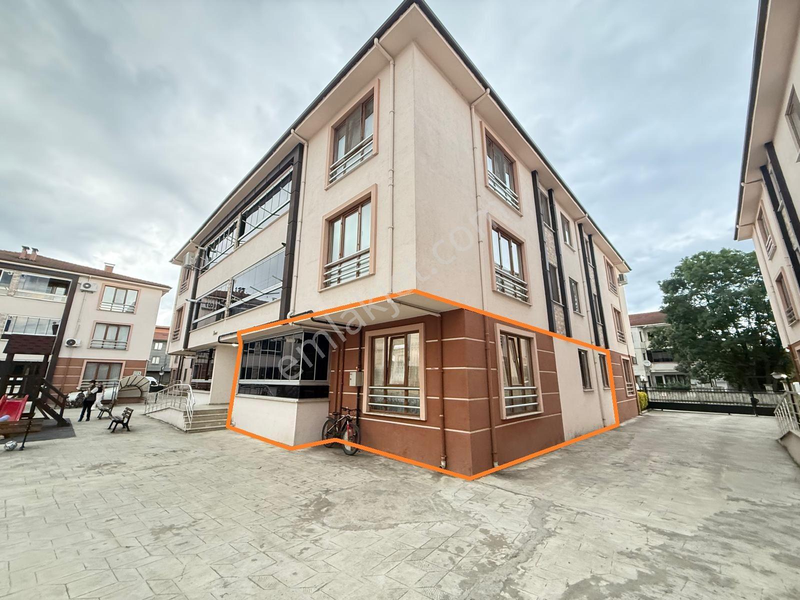 Darıcı Mah.'de Site İçi Mutfak Ayrı Geniş 2+1 Daire - Görsel 3