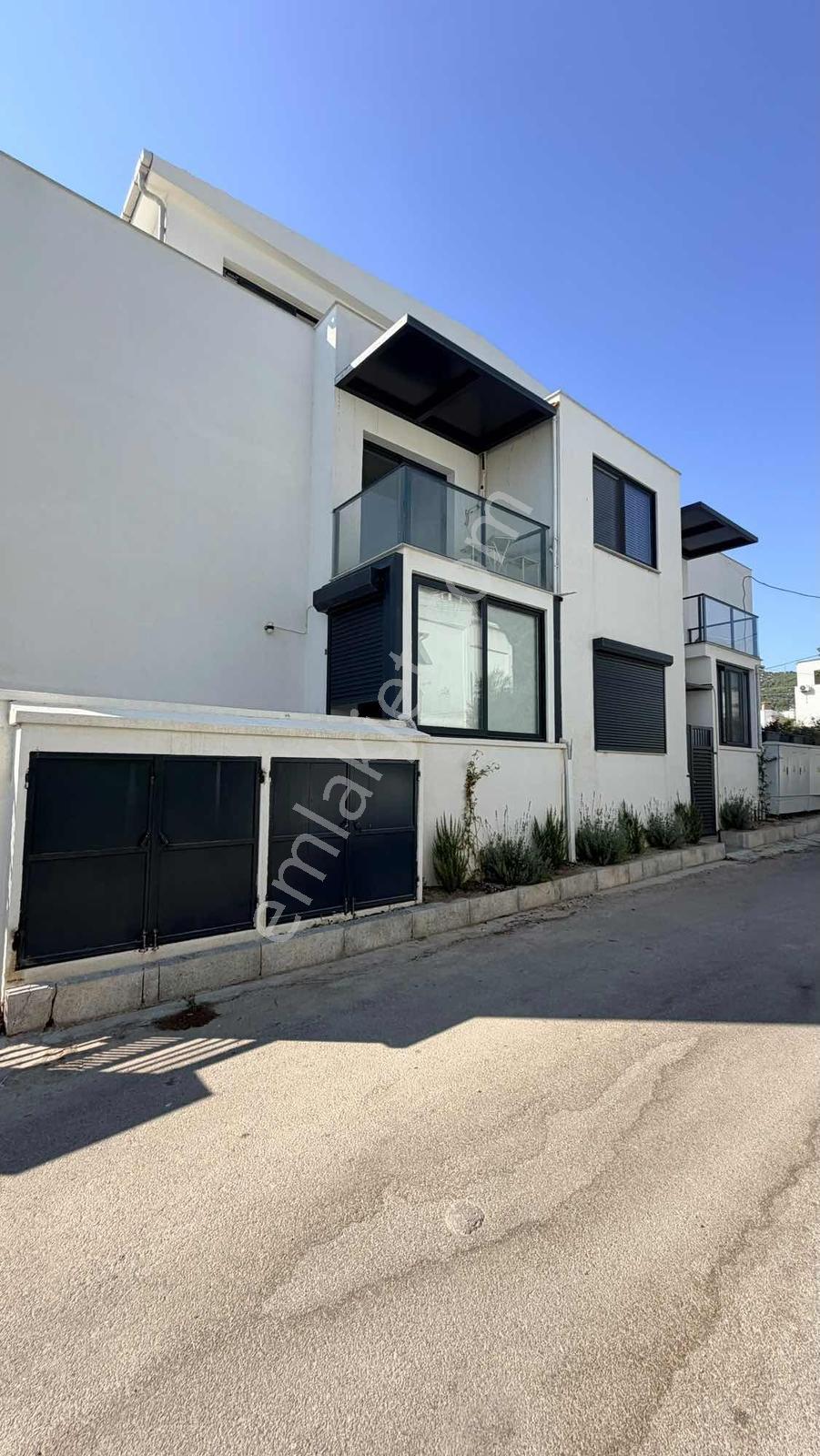İlyas Nas Bodrum Merkezde Site İçinde Eşyalı 1+0 Satılık Daire - Görsel 17