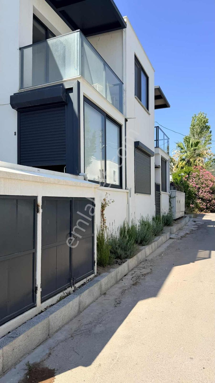 İlyas Nas Bodrum Merkezde Site İçinde Eşyalı 1+0 Satılık Daire - Görsel 16