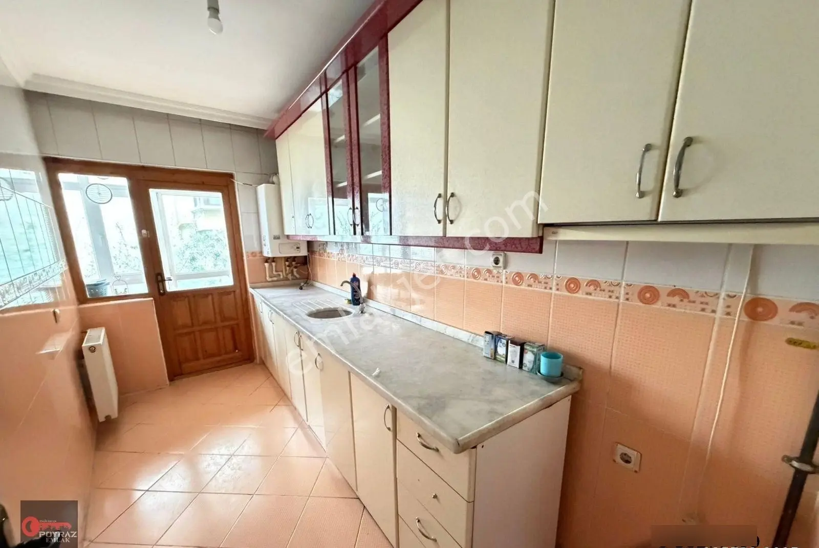 Ankara Keçiören Yayla Merkezde 1 Kat Bağımsız 3+1 Kiralık Daire