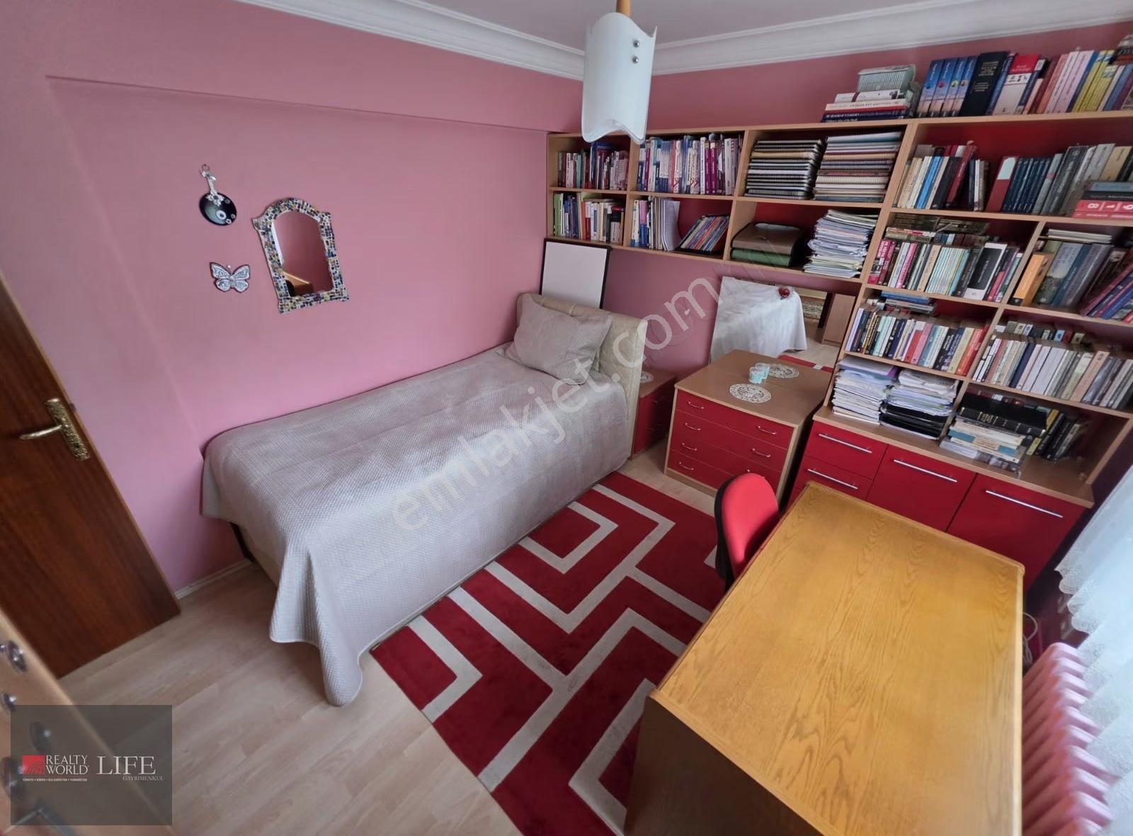 Rw Lıfe// Üniversite Evlerinde Satılık 3+1 300m2 Villa - Görsel 29