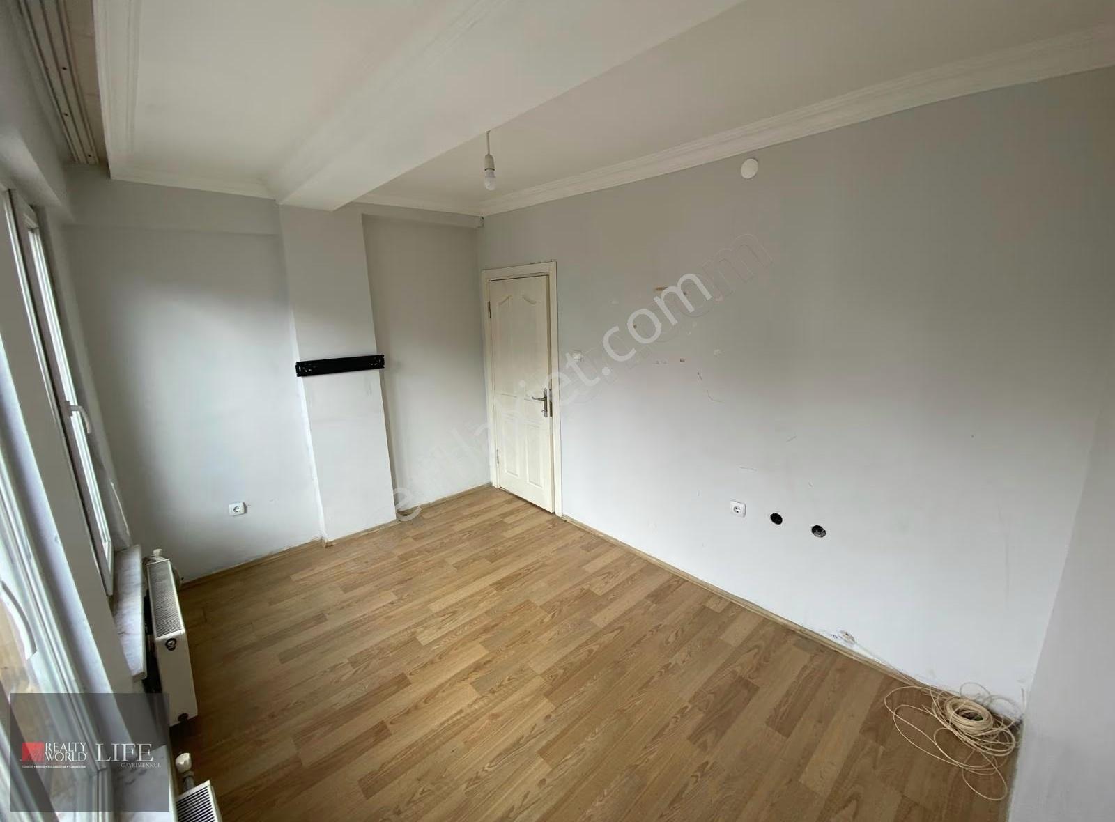 Rw Lıfe // Bahçelievler Mahallesi İstanbul Sk 1+1 Kiralık Daire - Görsel 14