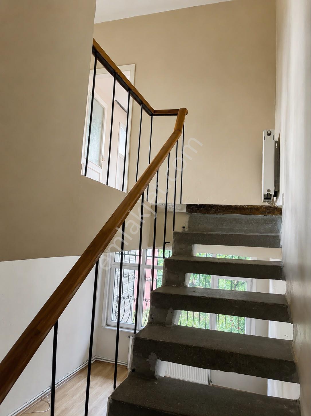 Kanlıca'da Boğaz Ve Deniz Manzaralı 4+1 Kiralık Müstakil Ev - Görsel 17