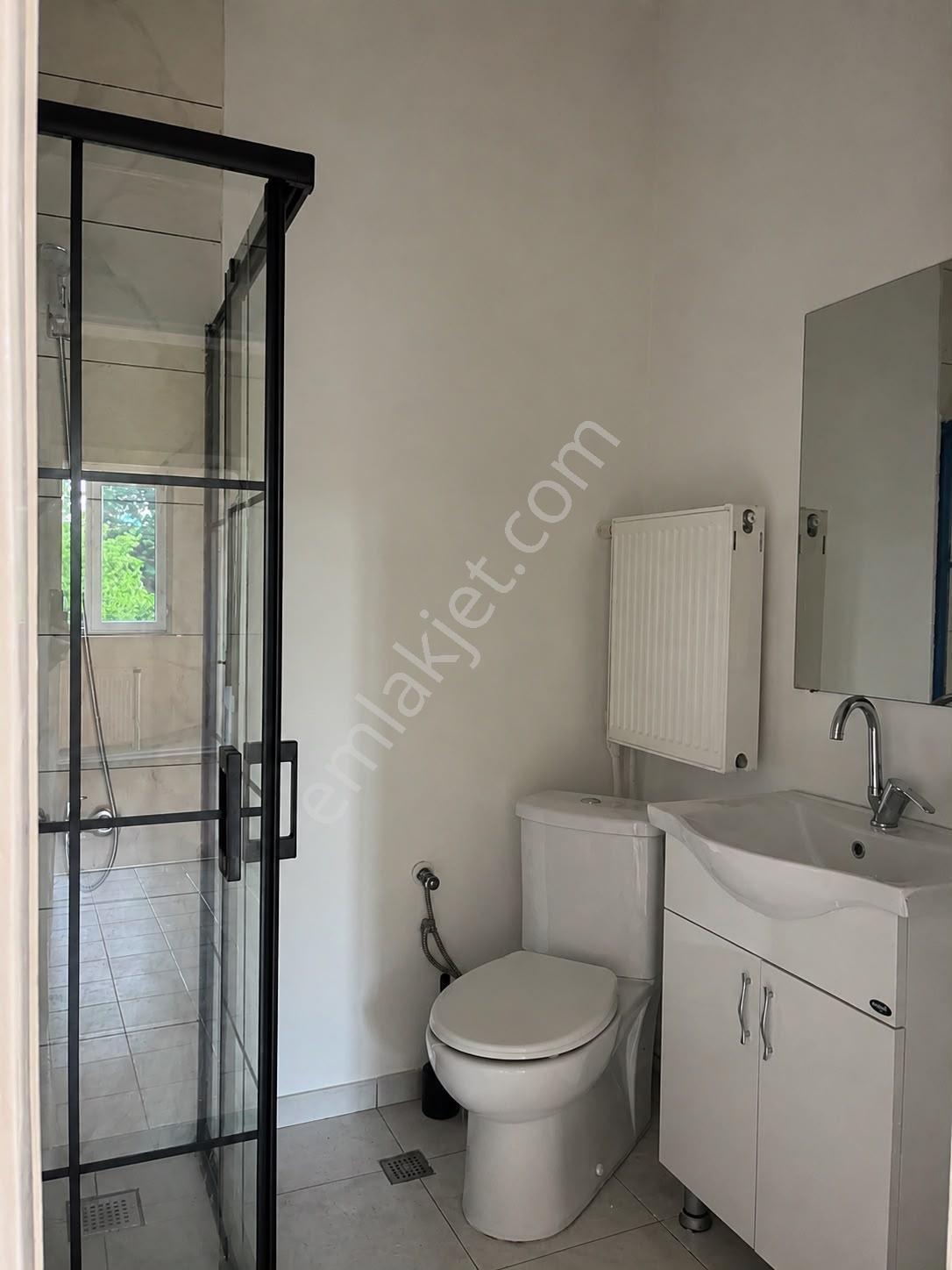 Kanlıca'da Boğaz Ve Deniz Manzaralı 4+1 Kiralık Müstakil Ev - Görsel 22