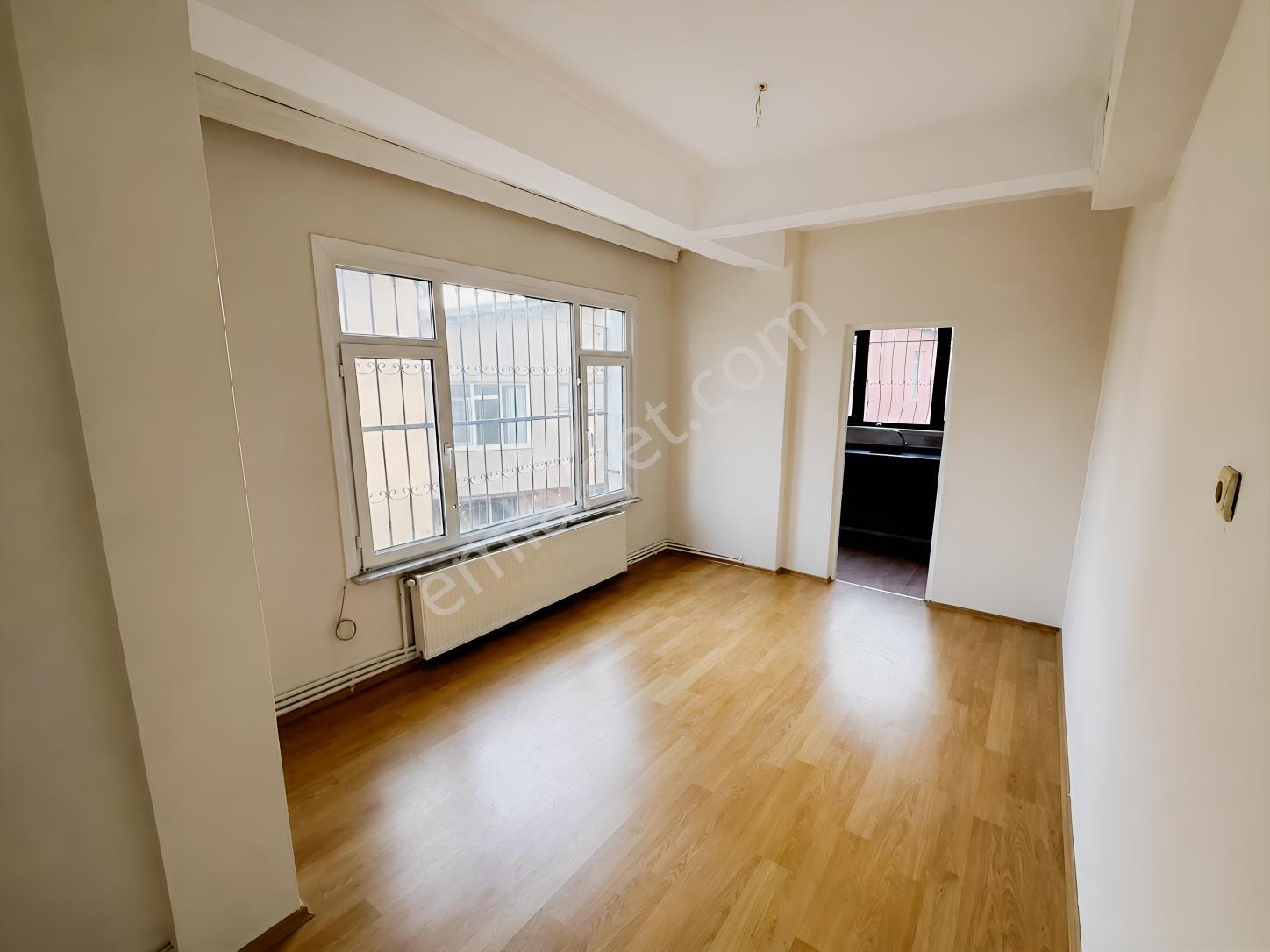 Kanlıca'da Boğaz Ve Deniz Manzaralı 4+1 Kiralık Müstakil Ev - Görsel 15