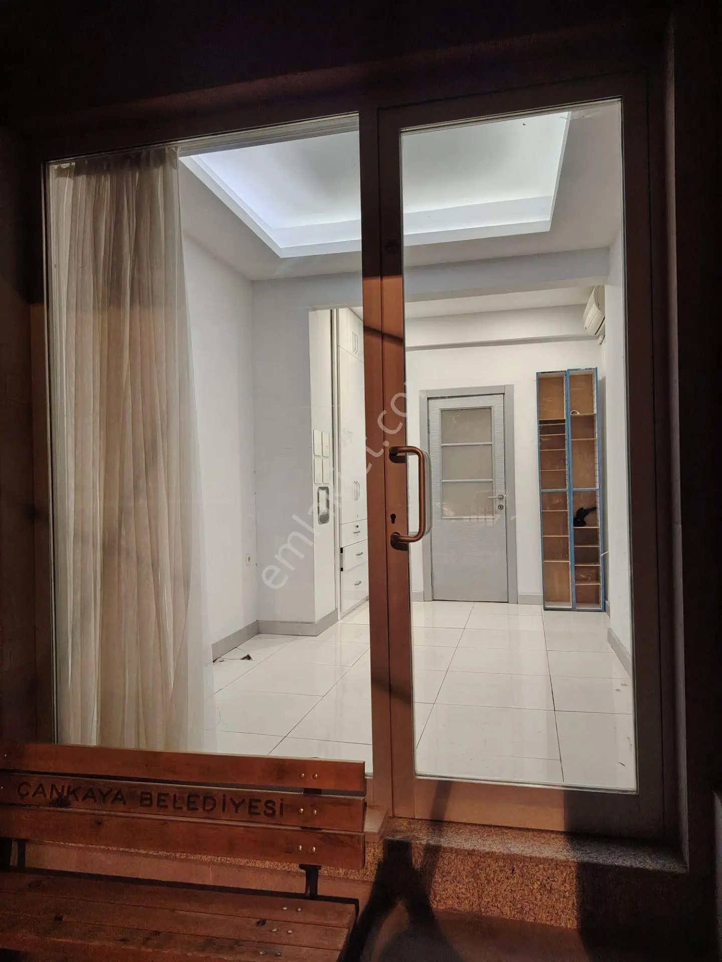 Ayrancı Mahallesi’nde Kiralık 25 M² Bakımlı Dükkan - Görsel 2