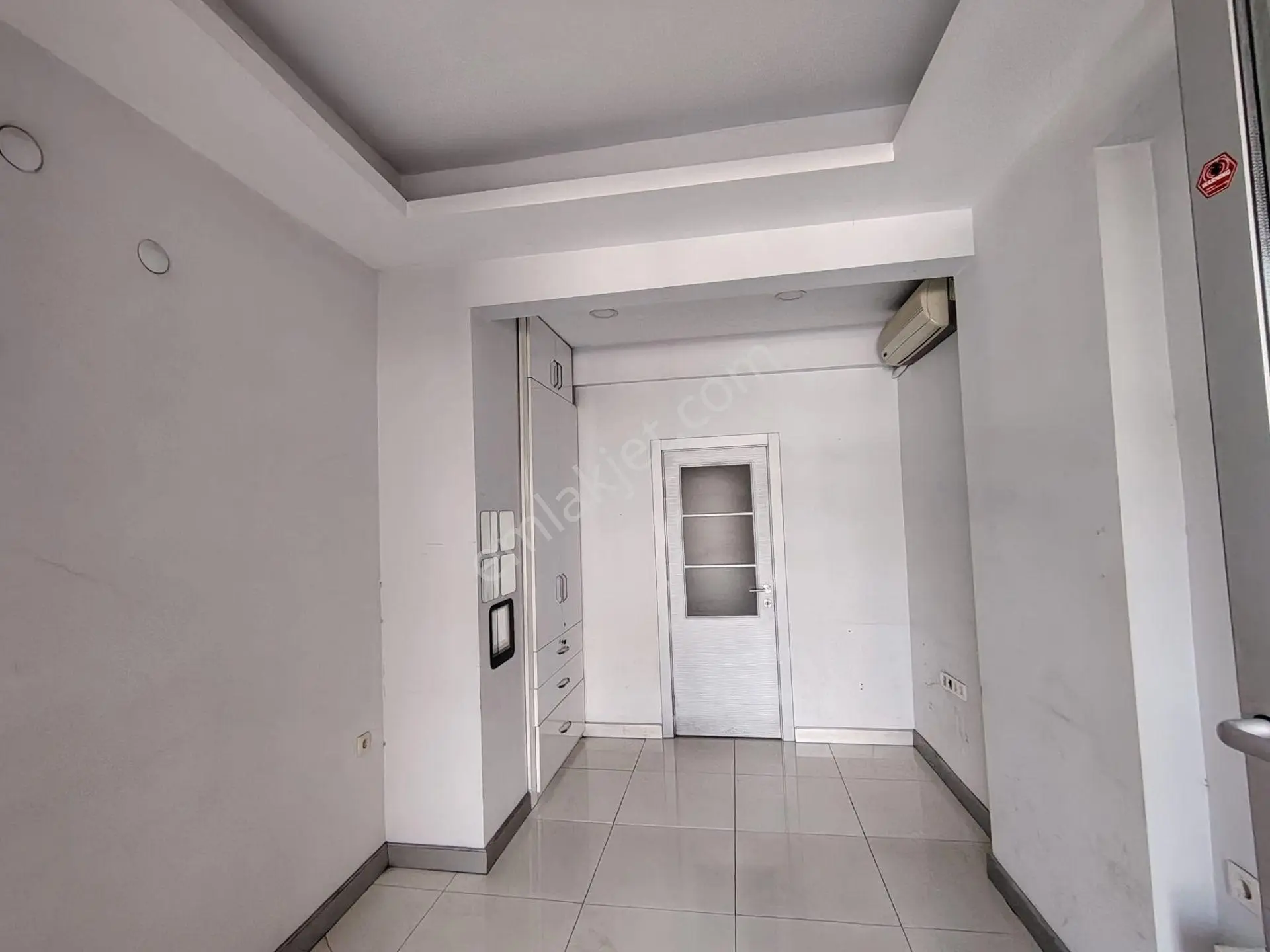 Ayrancı Mahallesi’nde Kiralık 25 M² Bakımlı Dükkan - Görsel 4