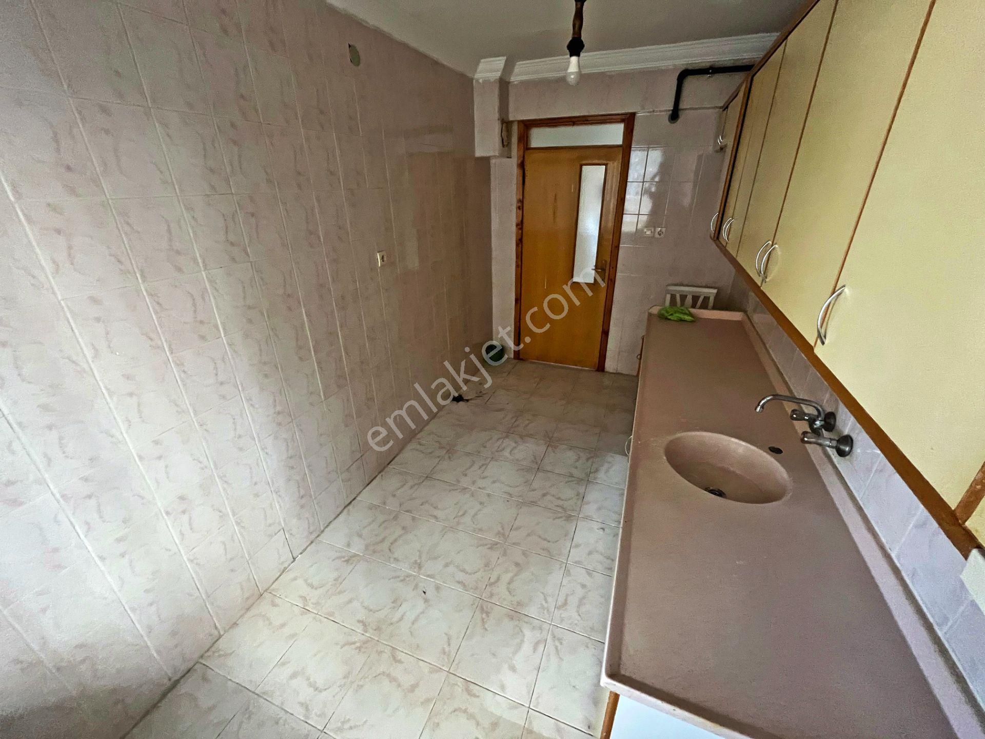 Aktif'ten Akçay'da Satılık 3+1 Asansörlü Ön Cephe Doğalgazlı Masrafsız Daire - Görsel 17