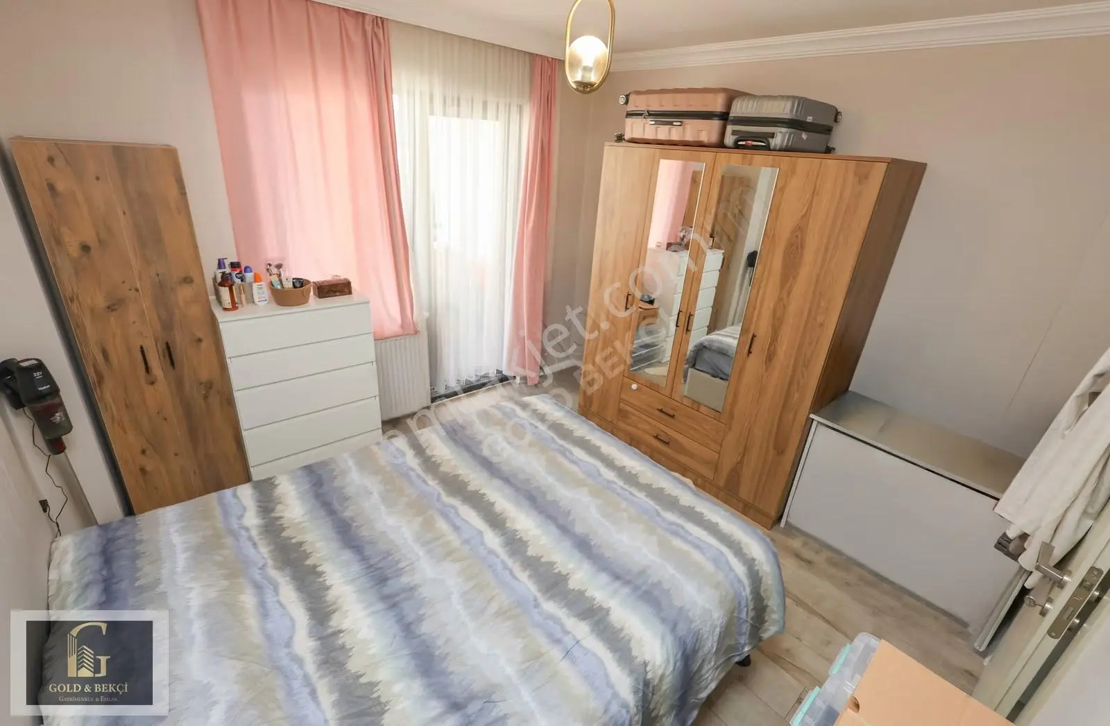 Karaköy Fatih Cami Yanında 1+1 Satılık Daire - Görsel 13