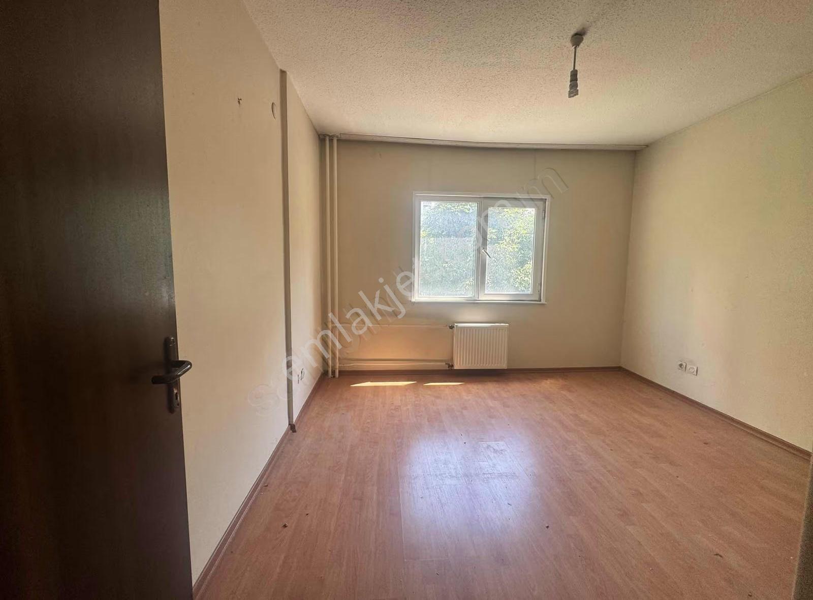 Kapaklı Kızılçam 2 Sitesi İçerisin De Kiralık 1+1 Daire - Görsel 11