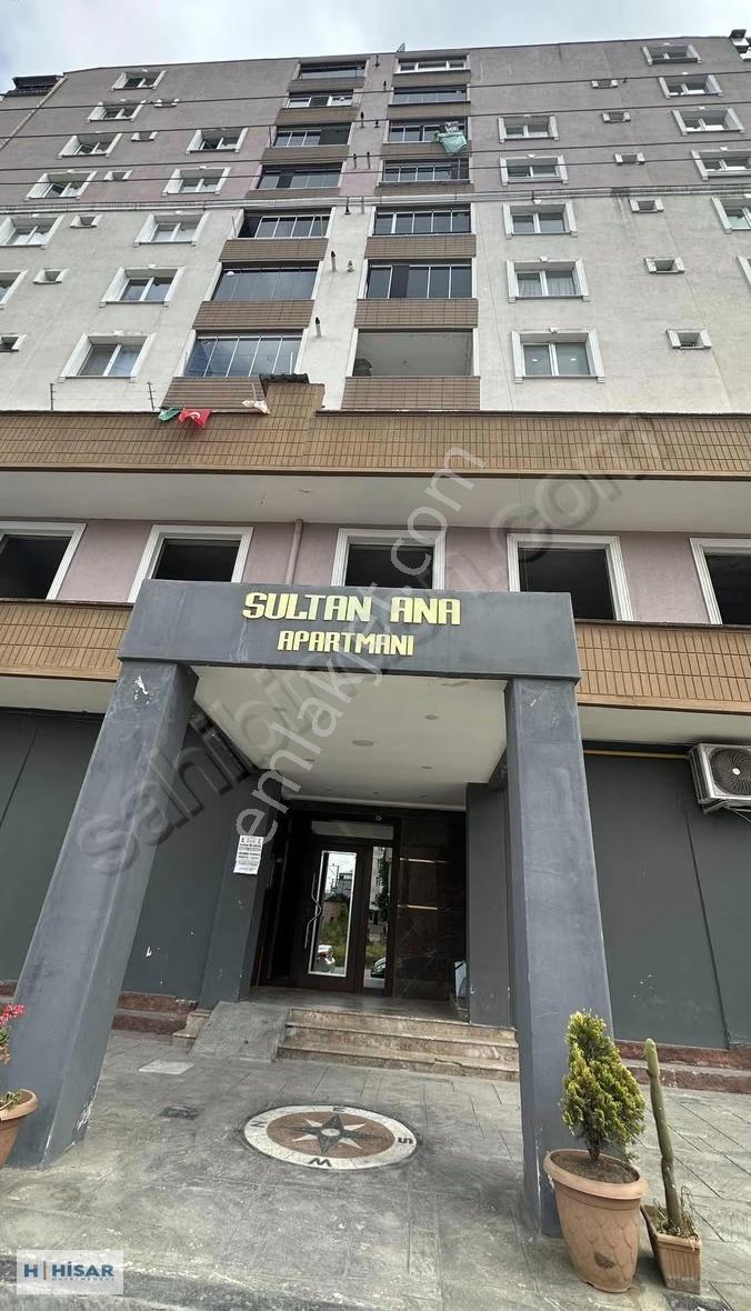 Hisar'dan Tekkeköyde Merkezi Konumda Krediye Uygun 3+1 Daire