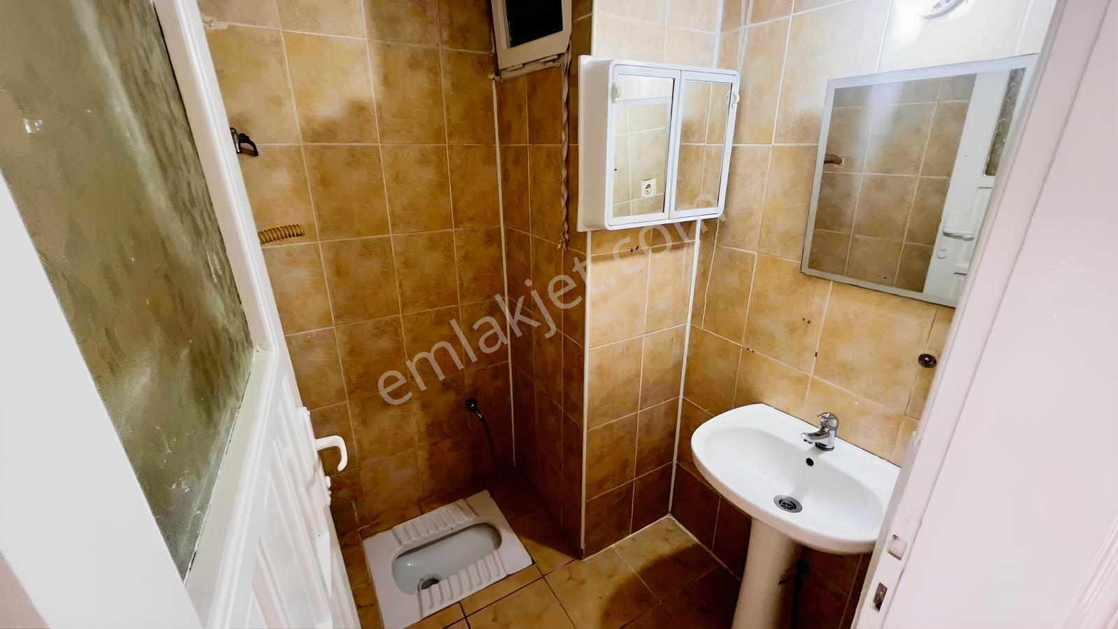 Hastane Cad. Üzerinde Kiralık 2+1 Daire - Görsel 17