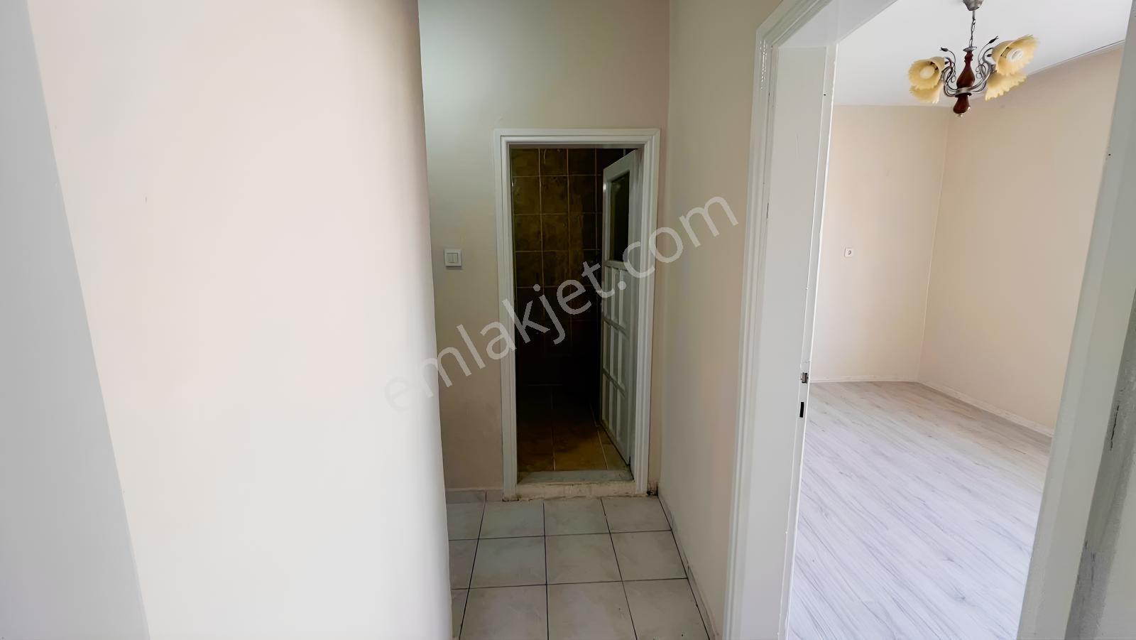 Hastane Cad. Üzerinde Kiralık 2+1 Daire - Görsel 10