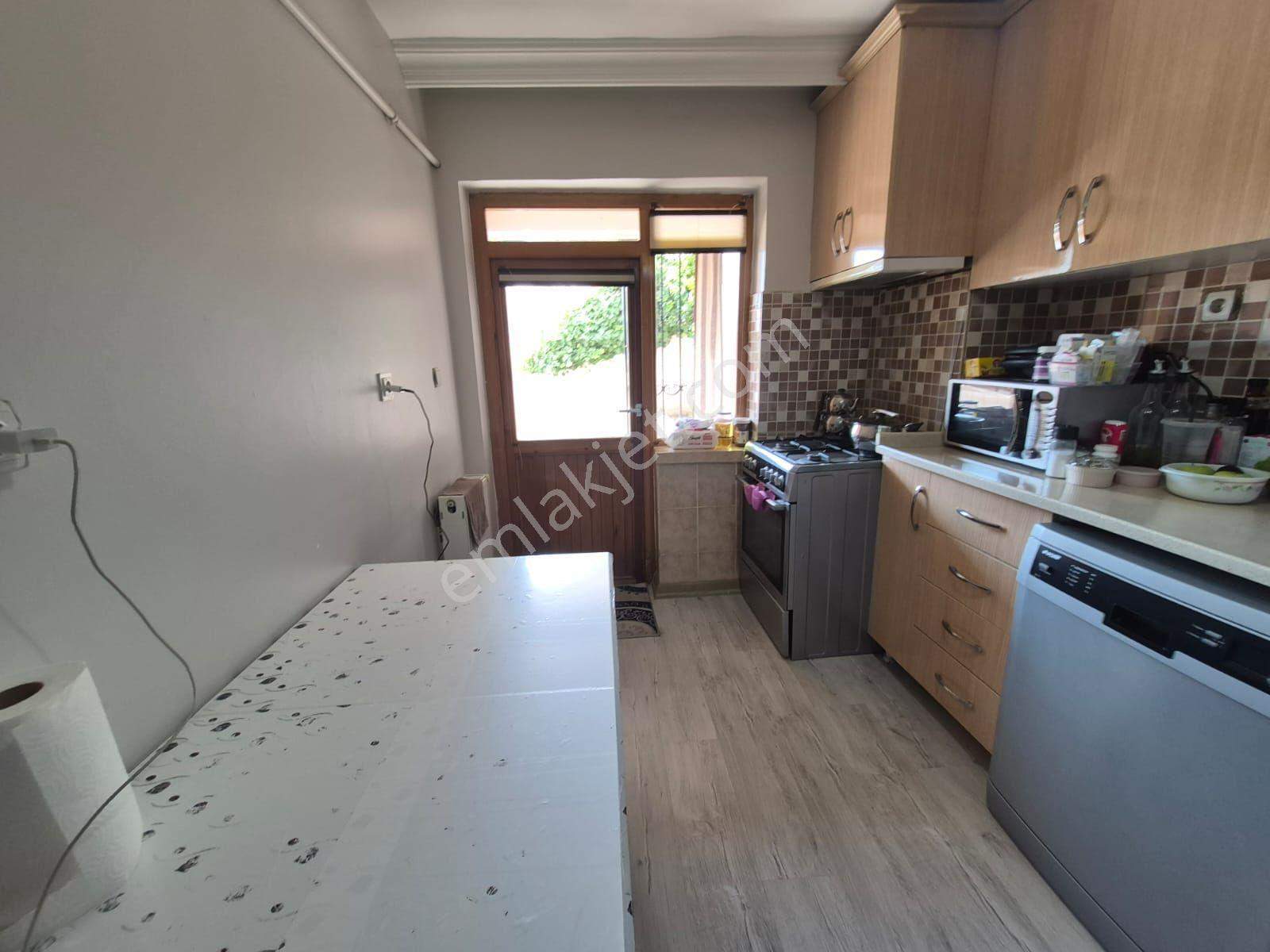 Çaldıran Mah. 3+1 Bağımsız Full Yapılı İskanlı Kök Tapulu Bahçe Katı - Görsel 10
