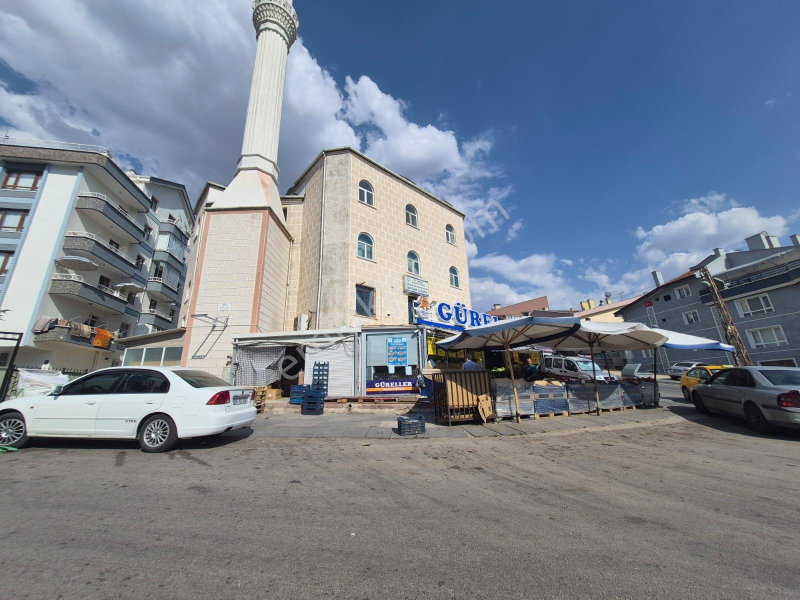 Çaldıran Mah. 3+1 Bağımsız Full Yapılı İskanlı Kök Tapulu Bahçe Katı - Görsel 34