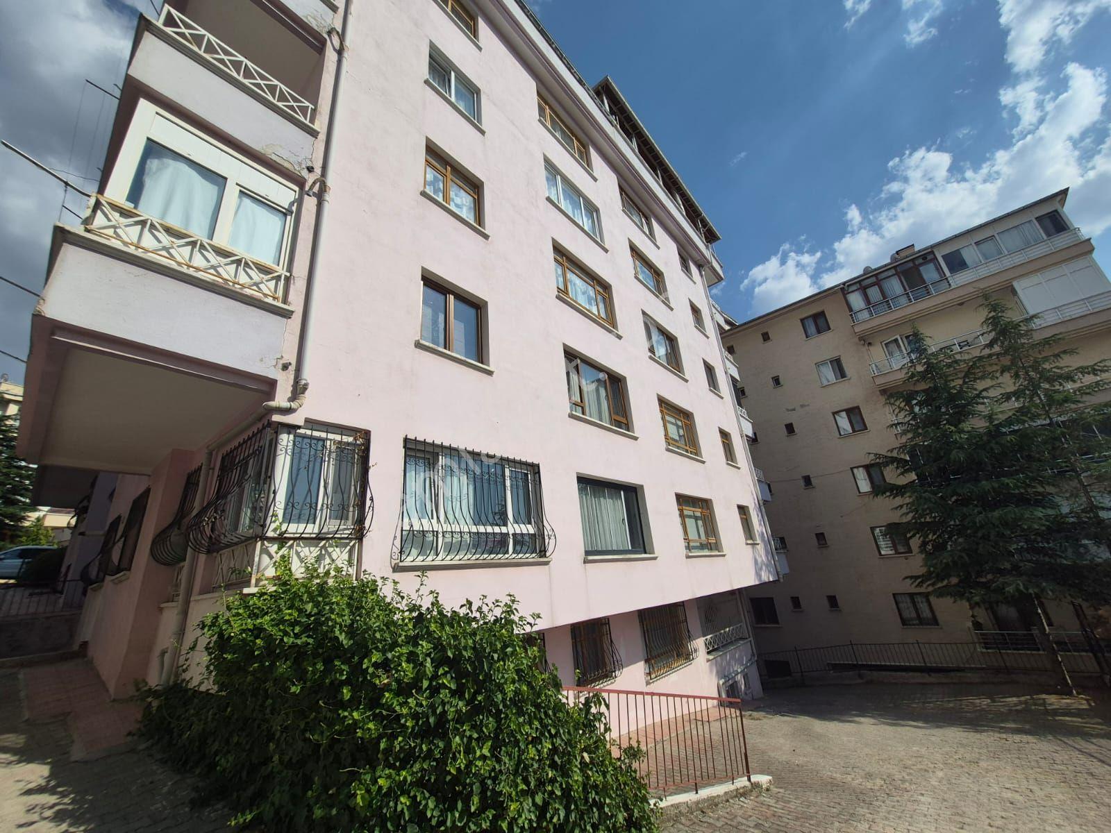Çaldıran Mah. 3+1 Bağımsız Full Yapılı İskanlı Kök Tapulu Bahçe Katı - Görsel 28