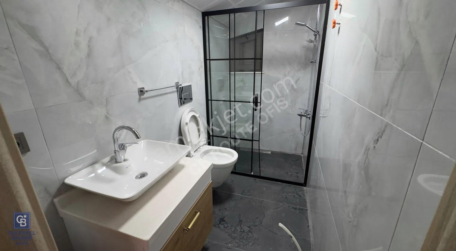 C.b. Route | Salihler Mah. | Geniş Bahçeli, Verandalı 5+1 Villa - Görsel 3