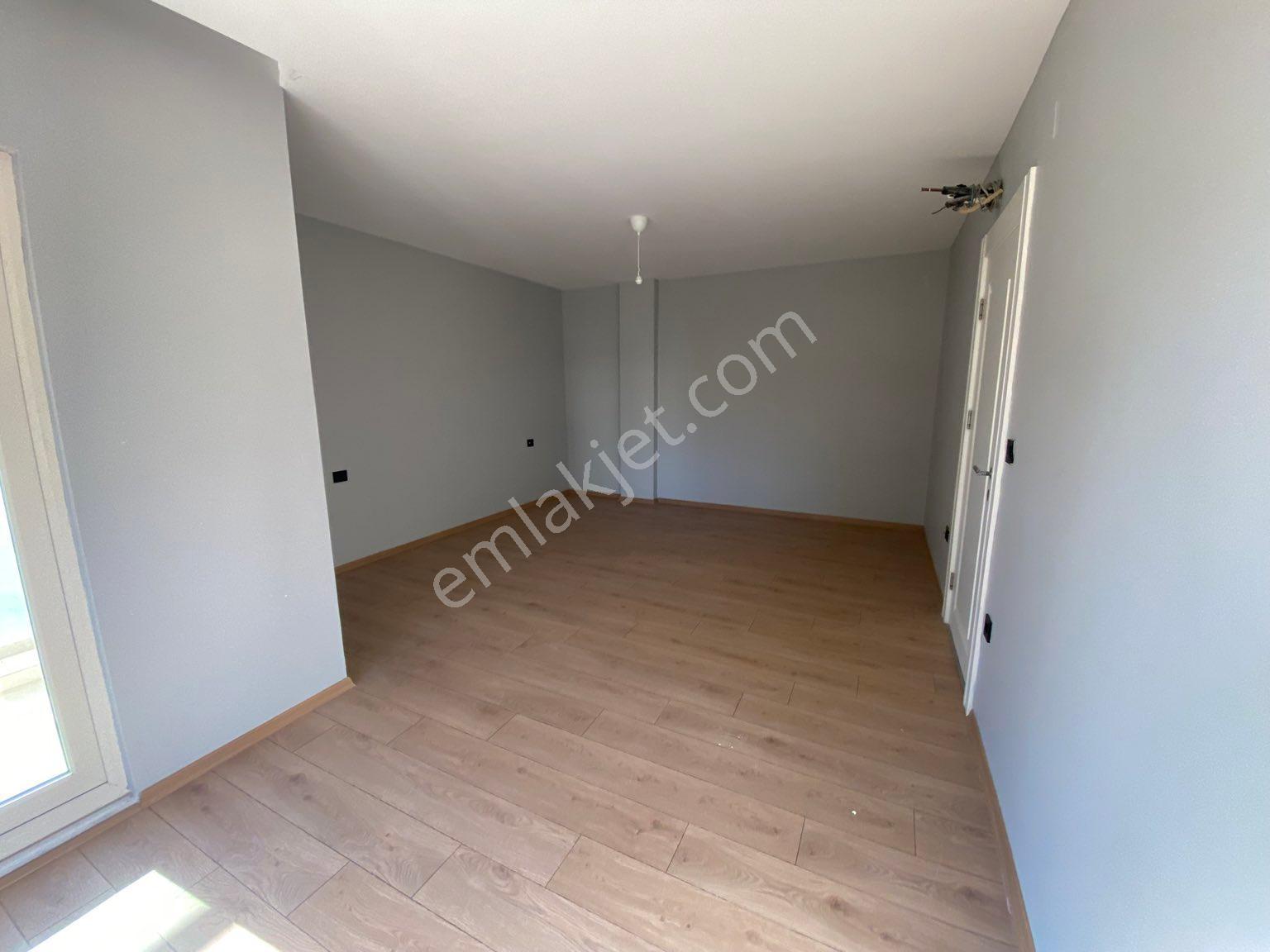 Rt Safir Gm’den Odunlukta Manzaralı Kiralık 3+1daire - Görsel 17