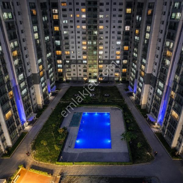 Esenyurt Fitowers Sitesinde Eşyalı 2+1 Havuz Manzaralı Daire - Görsel 11