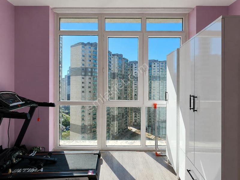 Esenyurt Fitowers Sitesinde Eşyalı 2+1 Havuz Manzaralı Daire - Görsel 2