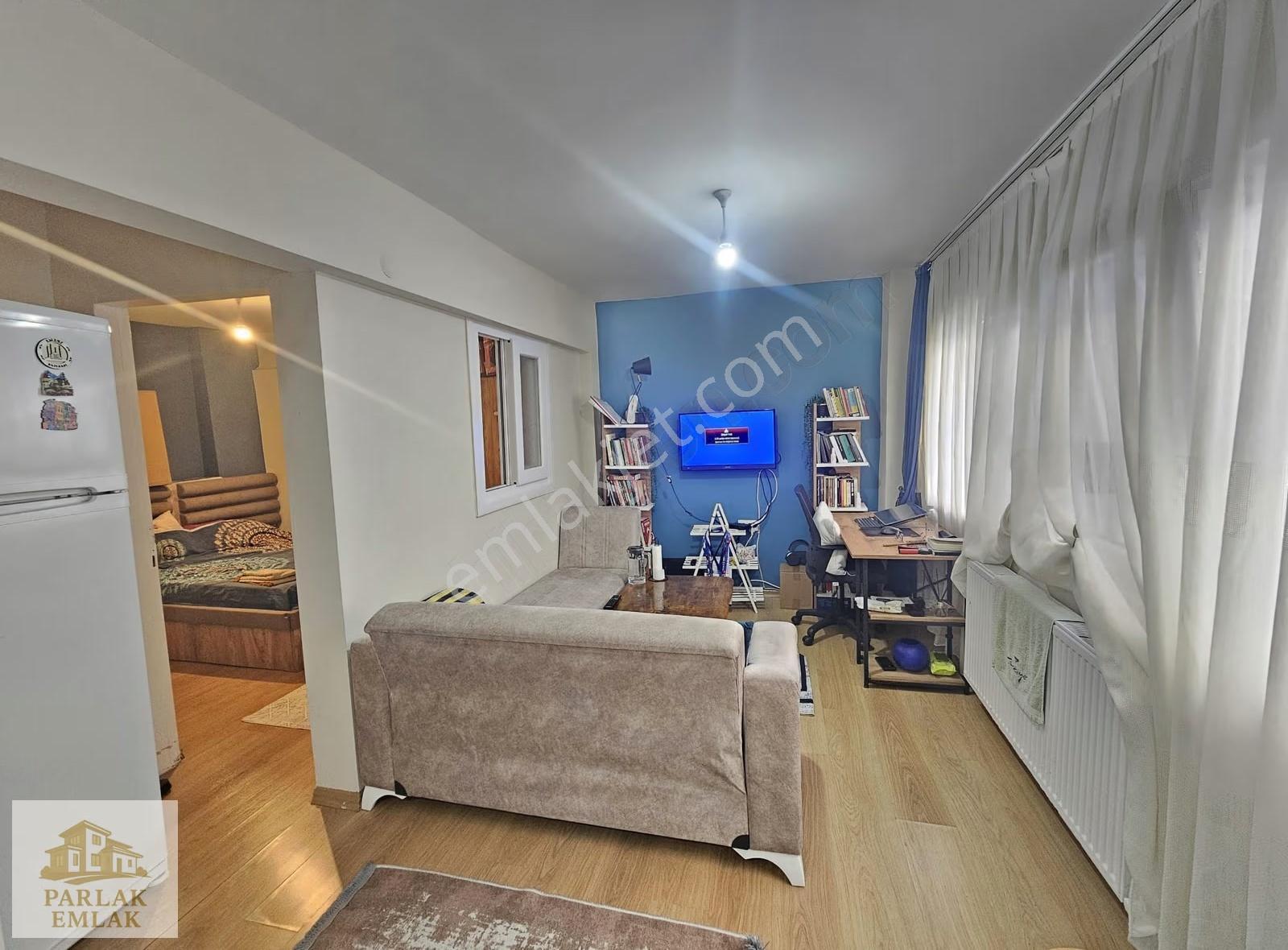 Parlak'tan Üsküdarda Merkezi Lokasyonda Eşyalı 1+1 Kiralık Daire - Görsel 2