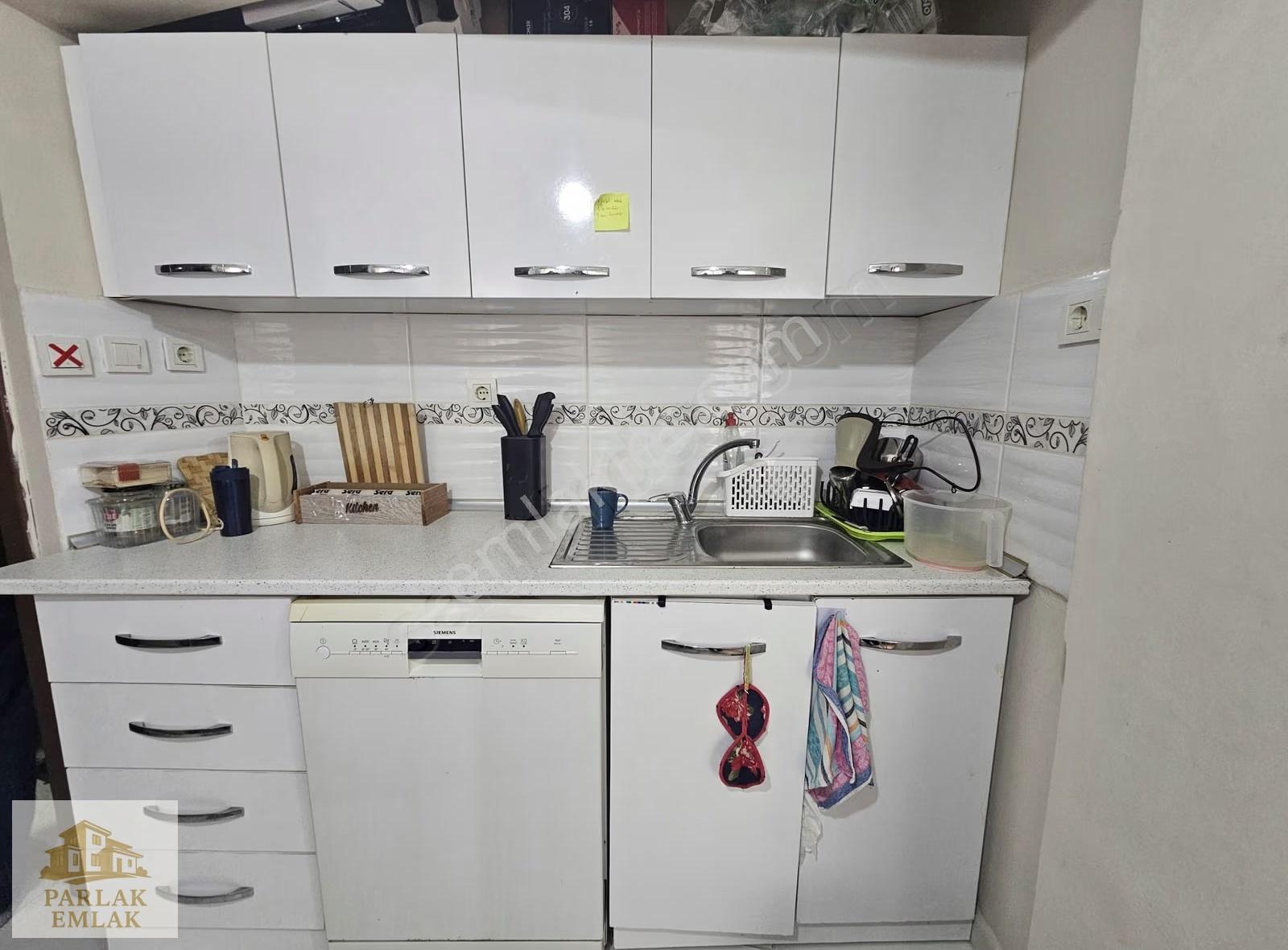 Parlak'tan Üsküdarda Merkezi Lokasyonda Eşyalı 1+1 Kiralık Daire - Görsel 5