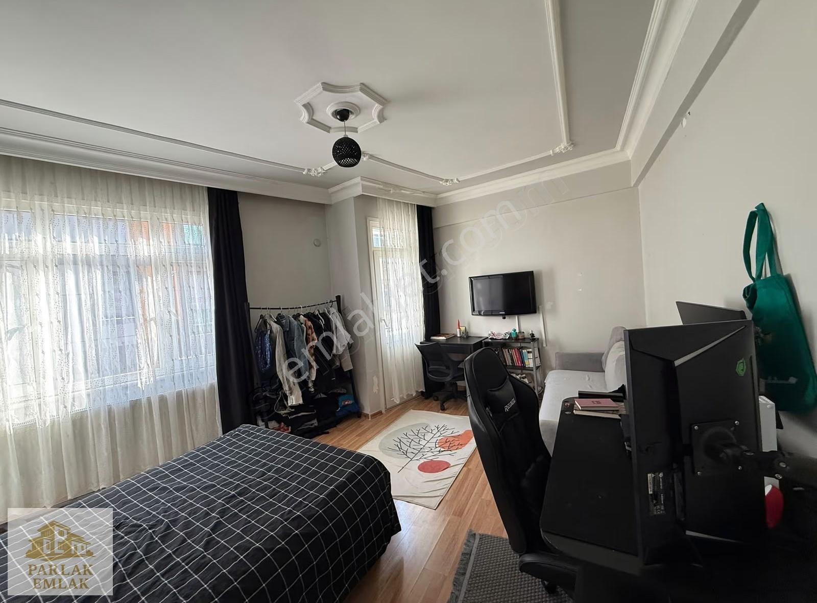 Parlak'tan Zeynep Kamil^de 3+1 Çift Cepheli Ara Kat Daire^^* - Görsel 3