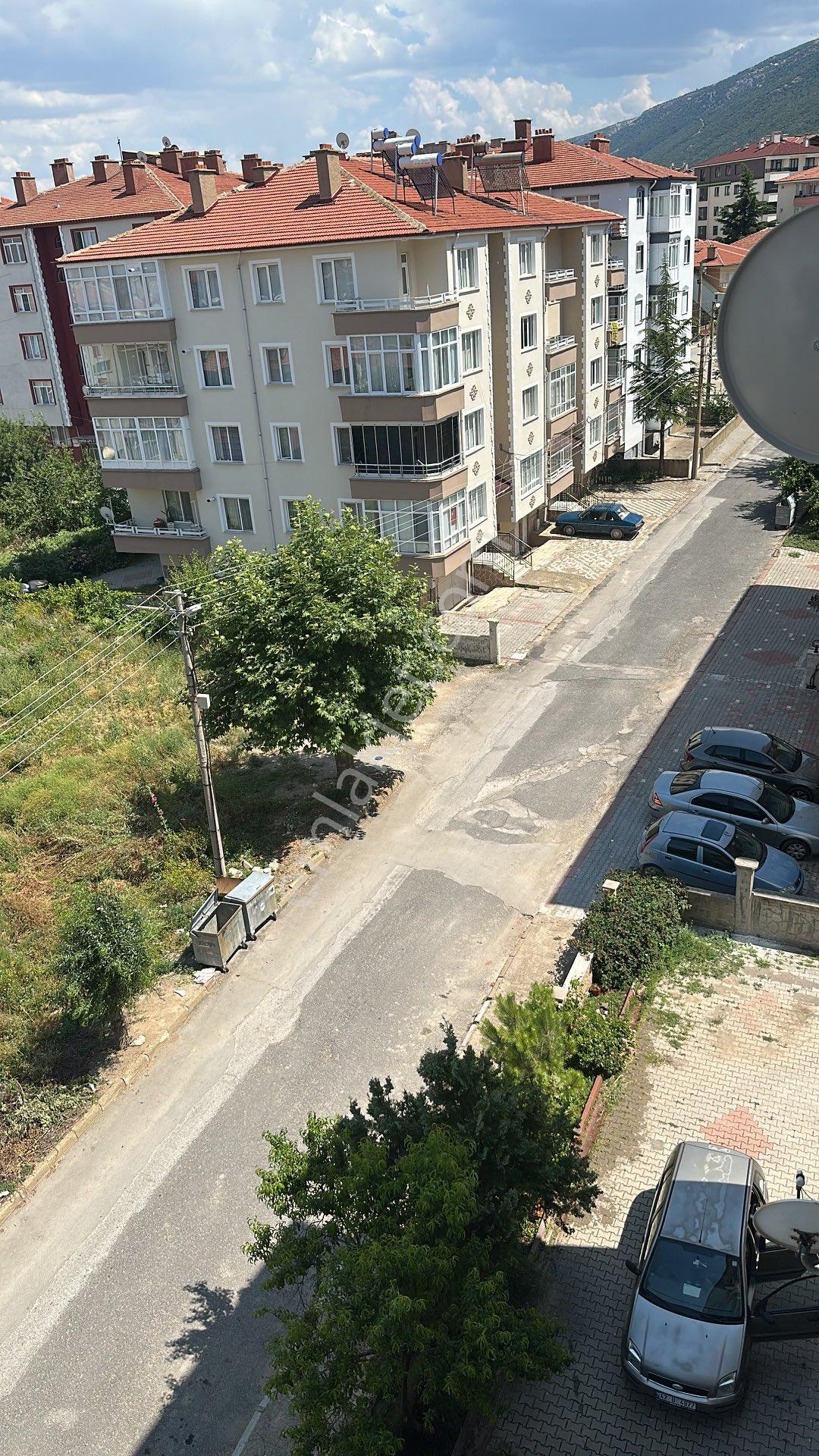 Birim Emlak Satıyor Yarenler Mahallesinde Bakımlı Daire - Görsel 3