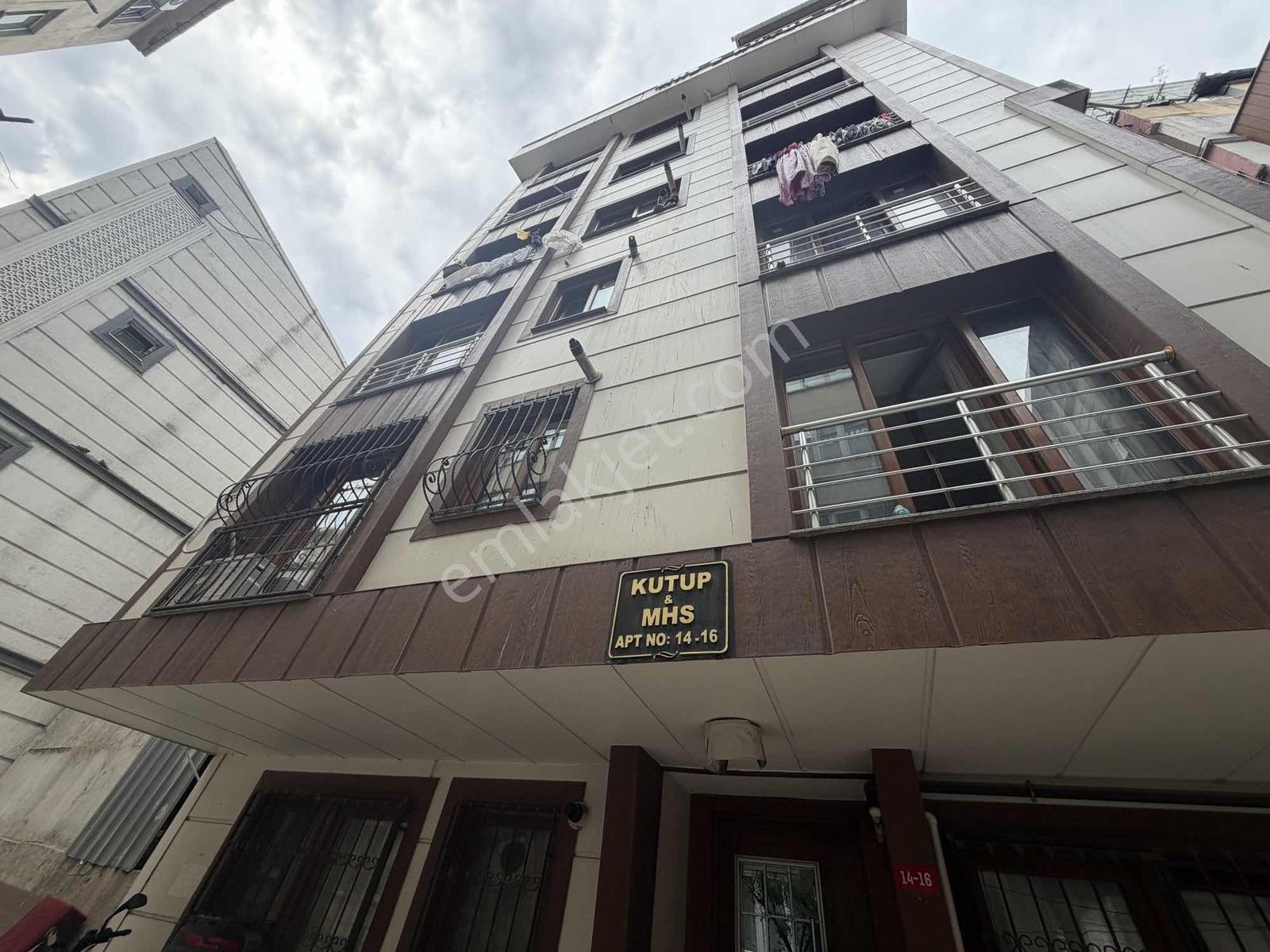 Mecidiyeköy 2+1 Asansörlü Klimalı Eşyalı Boyalı Kiralık Daire - Görsel 9