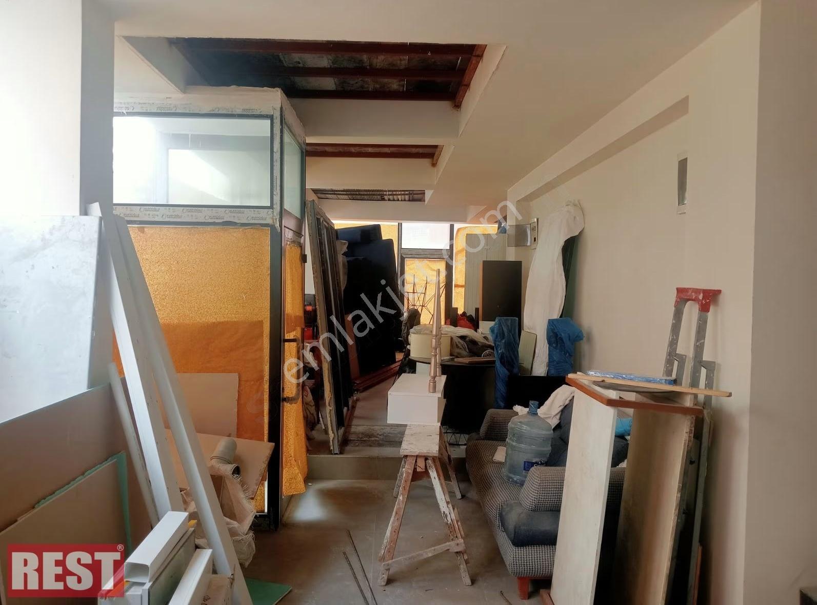 Caddeye Yakın Çift Cepeli Kiralık Dükkan - Görsel 6