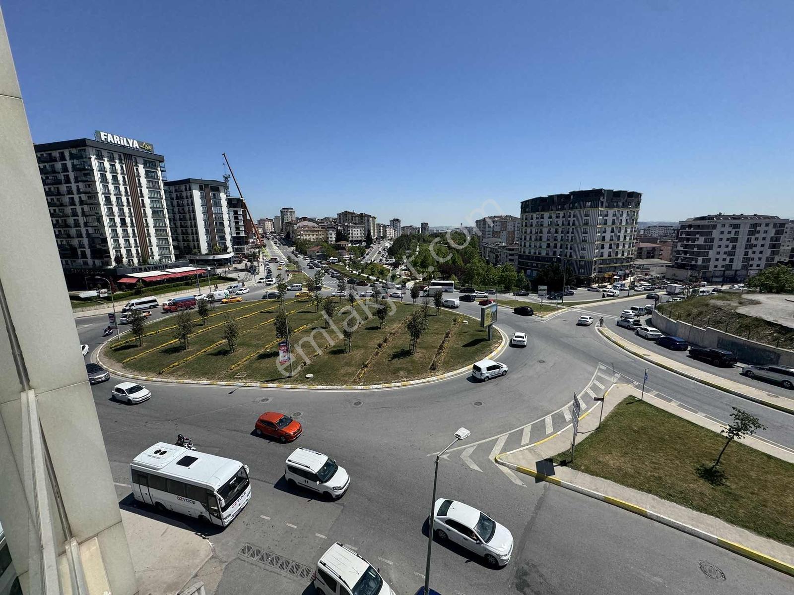 Pendik Marmara Üni. Hastanesi Karşısı Metro Girişinde Güvenlikli - Görsel 24