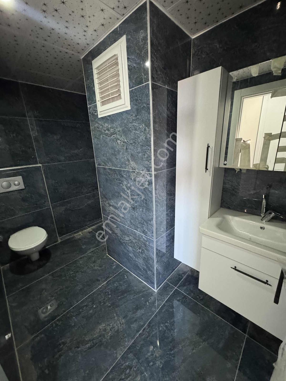 Tramvaya Adım Mesafede Katta Kiralık 2+1 Sıfır Daire - Görsel 11