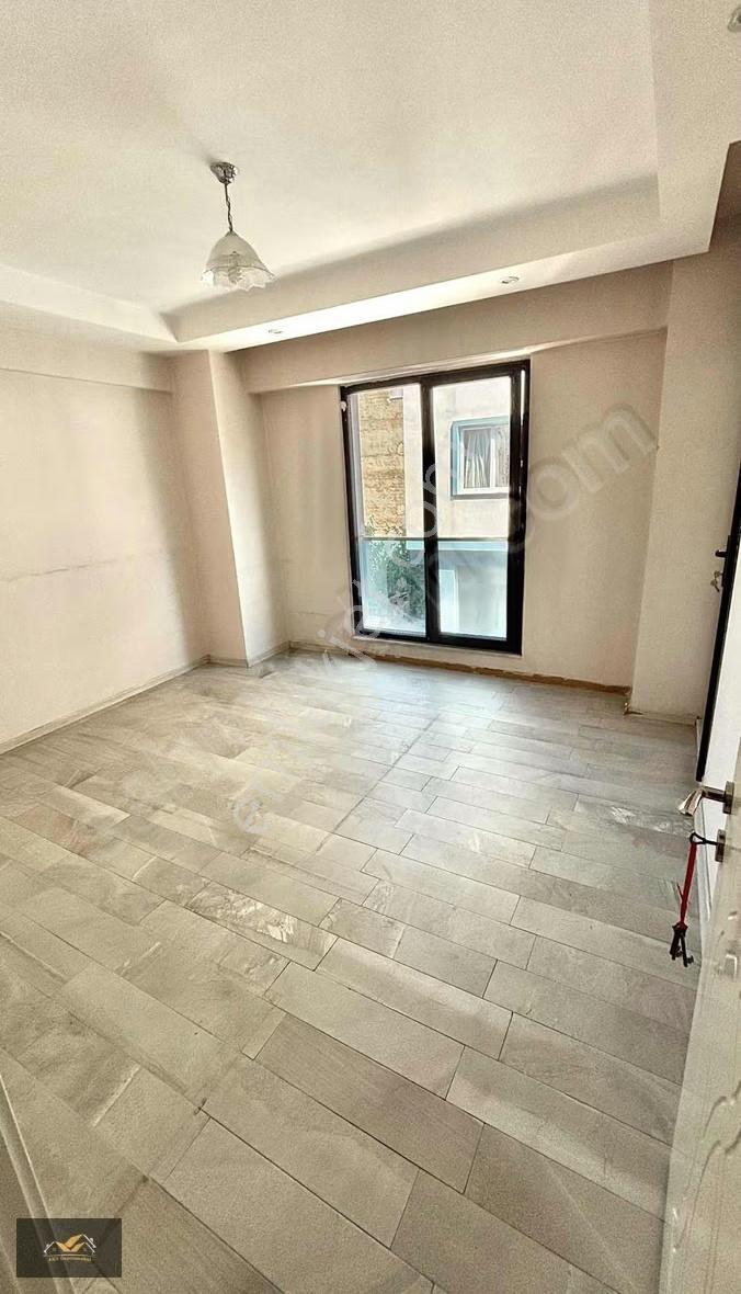 İlbade Bayramyeri Yakını Cadde Üzeri Lüks Geniş Daire 3+1 140m2 - Görsel 11