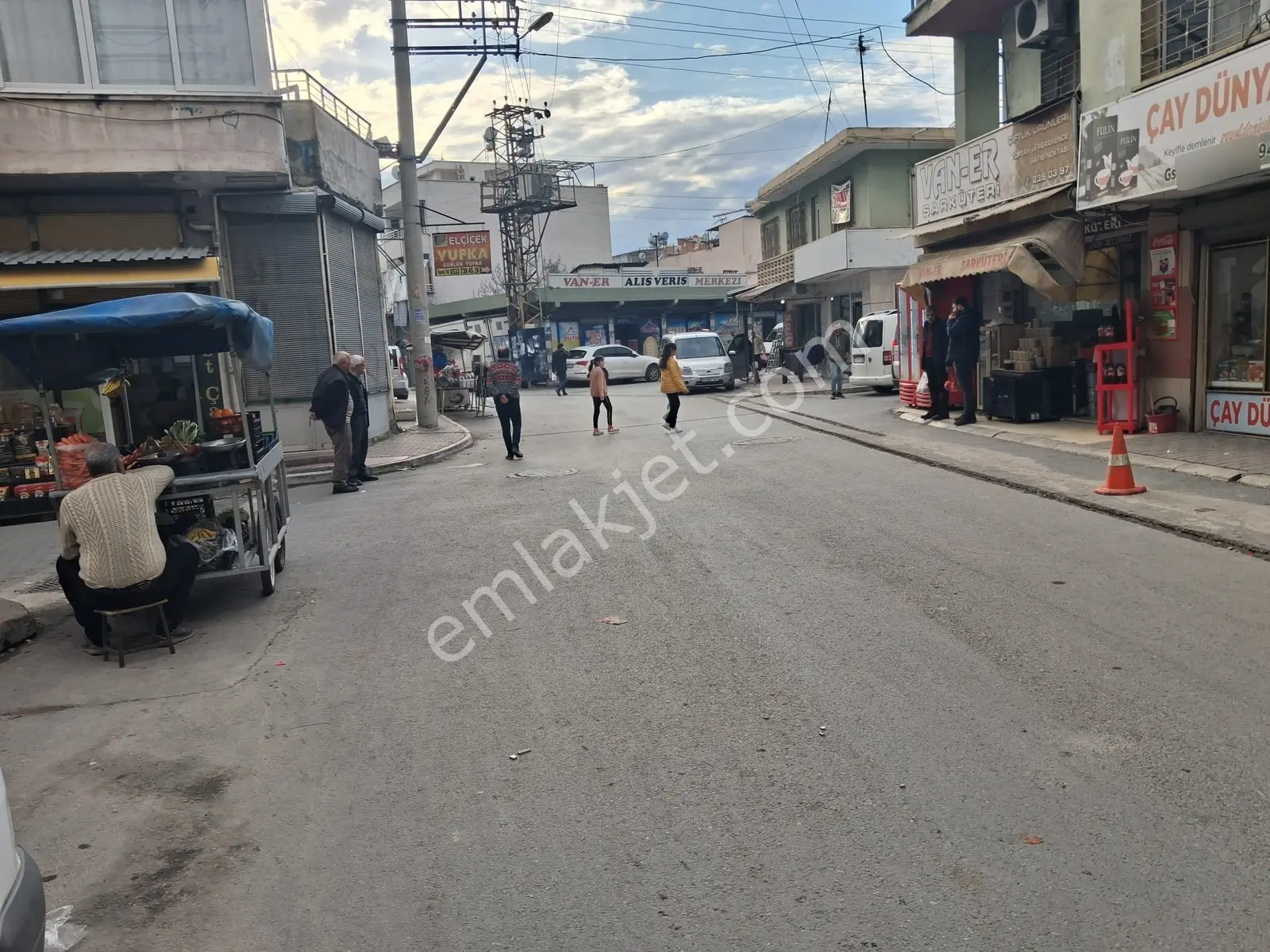 Akdeniz Gündoğdu Kiralık Cadde Üzeri Dükkanlar - Görsel 16
