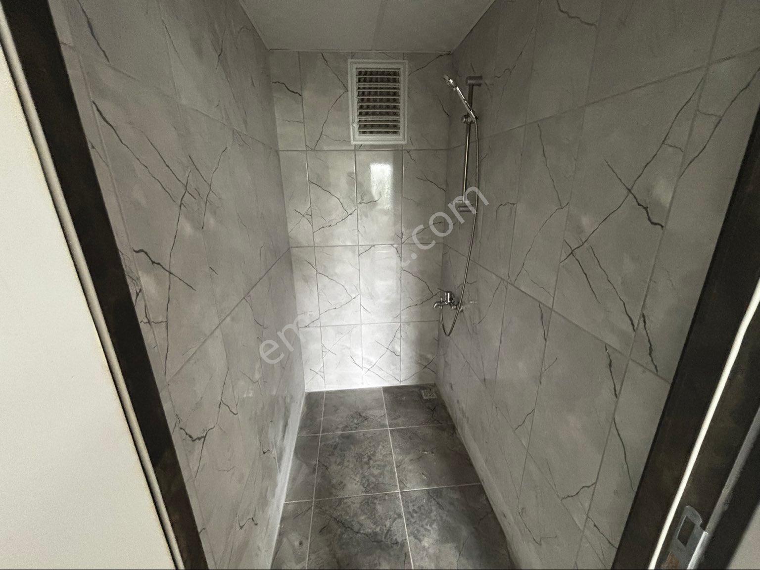 Çanakkale Çardak'da Ebeveyn Banyolu 3+1 Kiralık Daire - Görsel 12