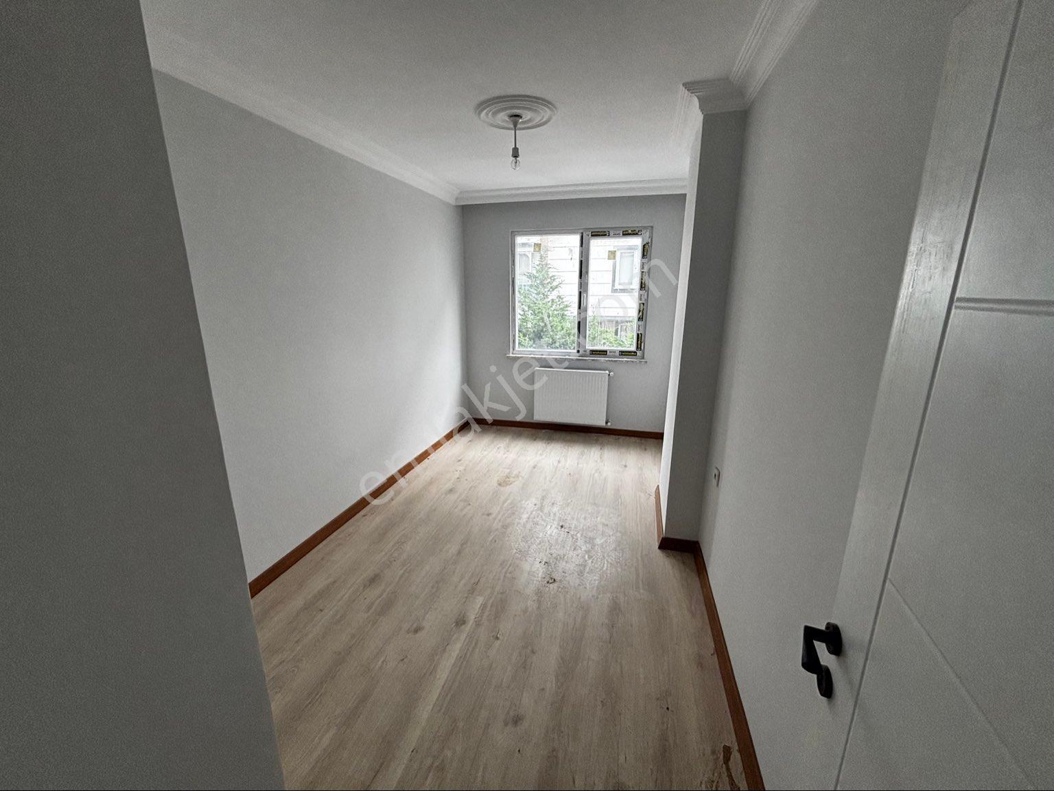 Çanakkale Çardak'da Ebeveyn Banyolu 3+1 Kiralık Daire - Görsel 6