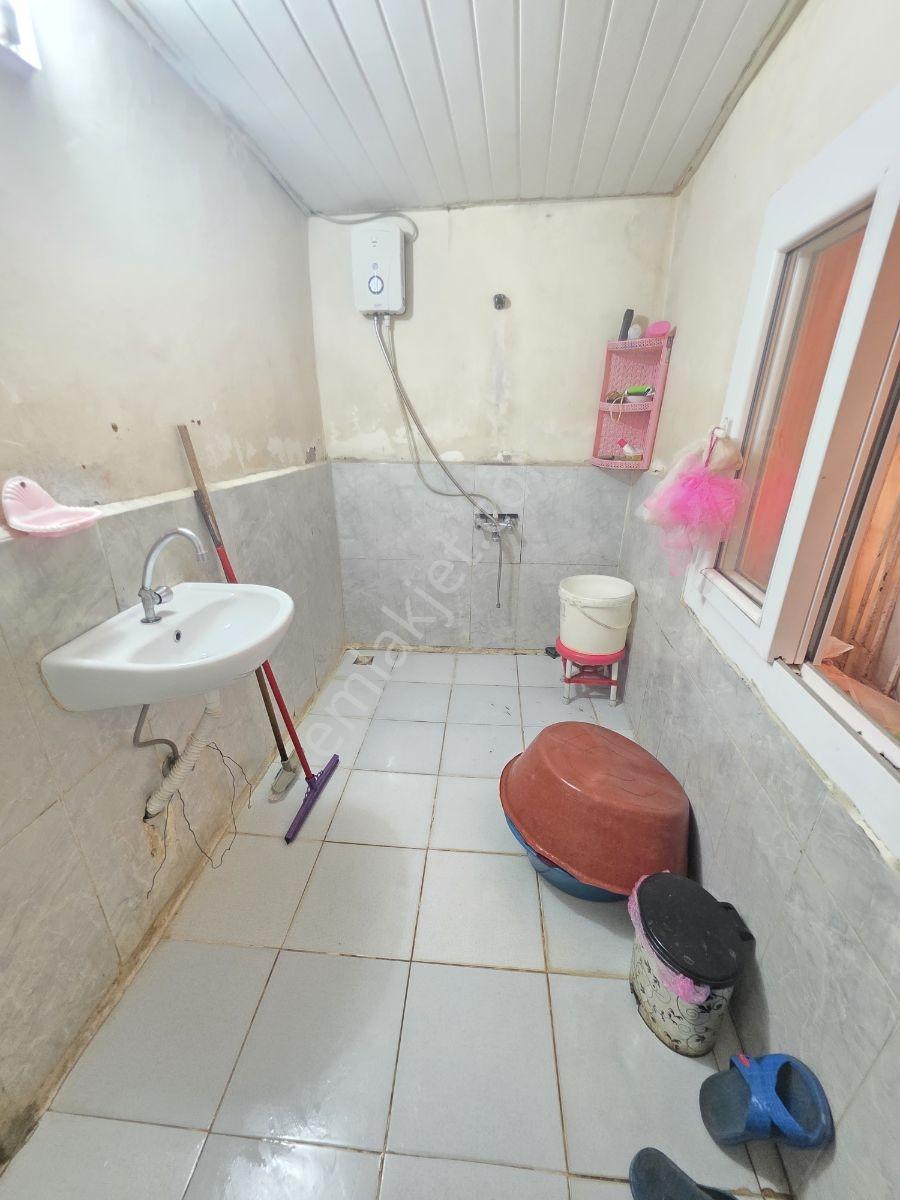 Çavuşluda 2 Katlı 131 M2 Arsa İçinde Satılık Ev Acill - Görsel 13