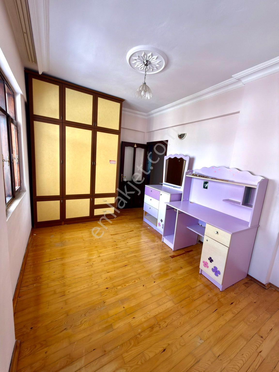 Temel Eğitim Mahallesi'nde Okullar Bölgesinde Ebeveyn Banyolu Geniş Ve Ferah 3+1 Kiralık Daire - Görsel 7