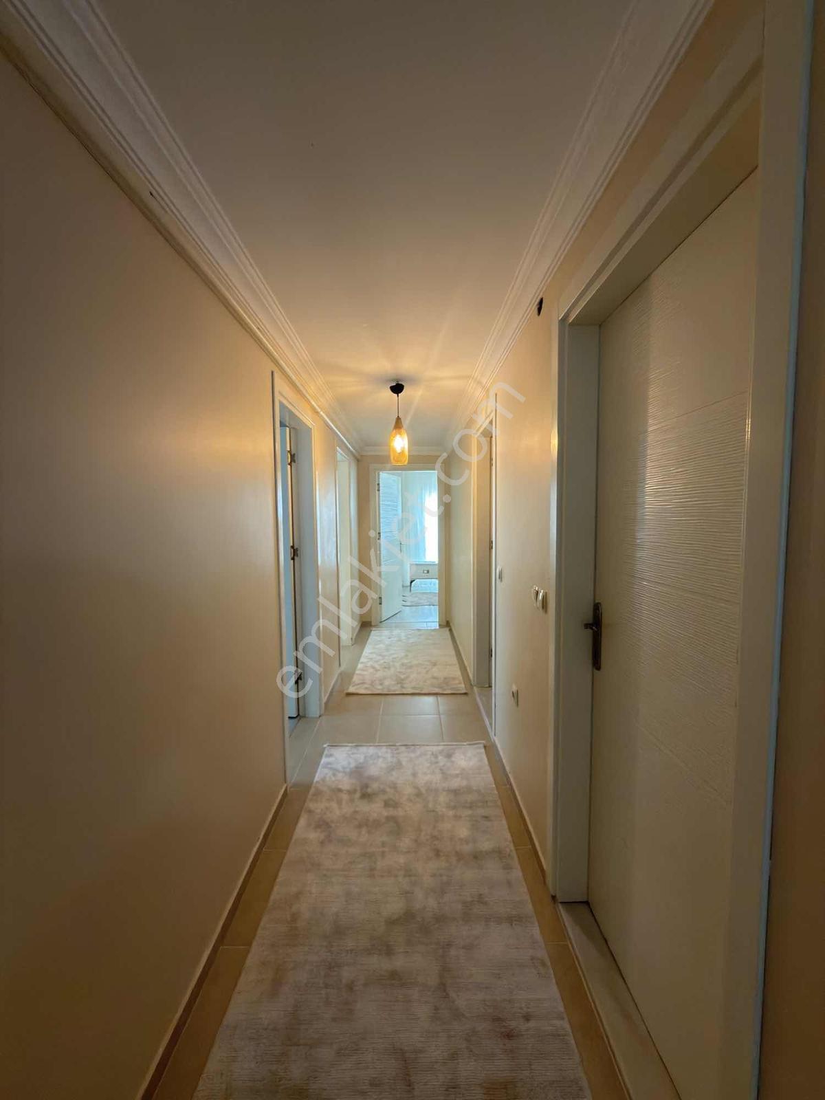 Doğu Gayrimenkulden Söğütlü'de Üniye 1 Dk 165m2 3cephe 3+1 Daire - Görsel 13