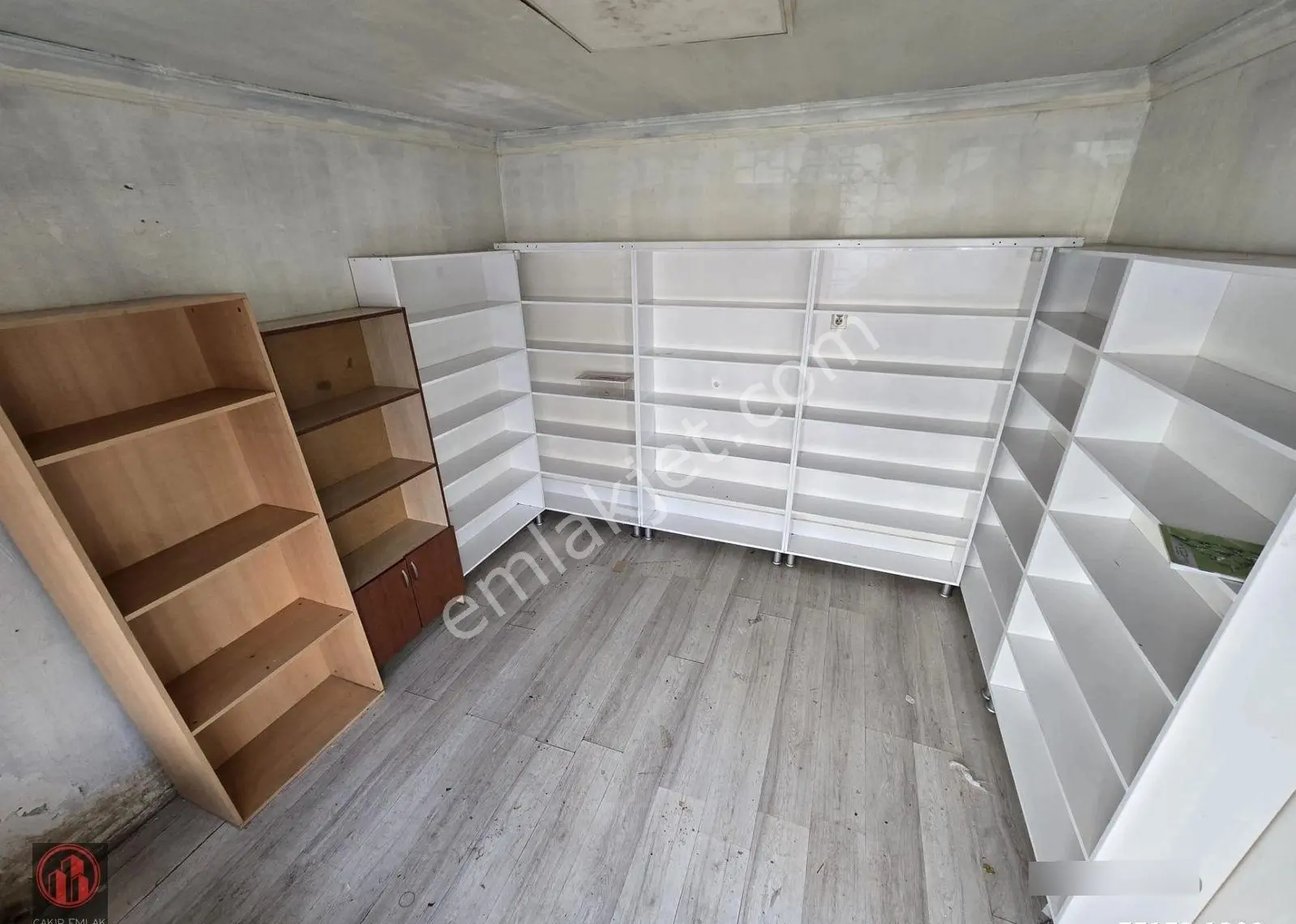 Balçovada Anayol Üzeri Sağlık Ocağı Yanı 15m² Kiralık Dükkan - Görsel 7