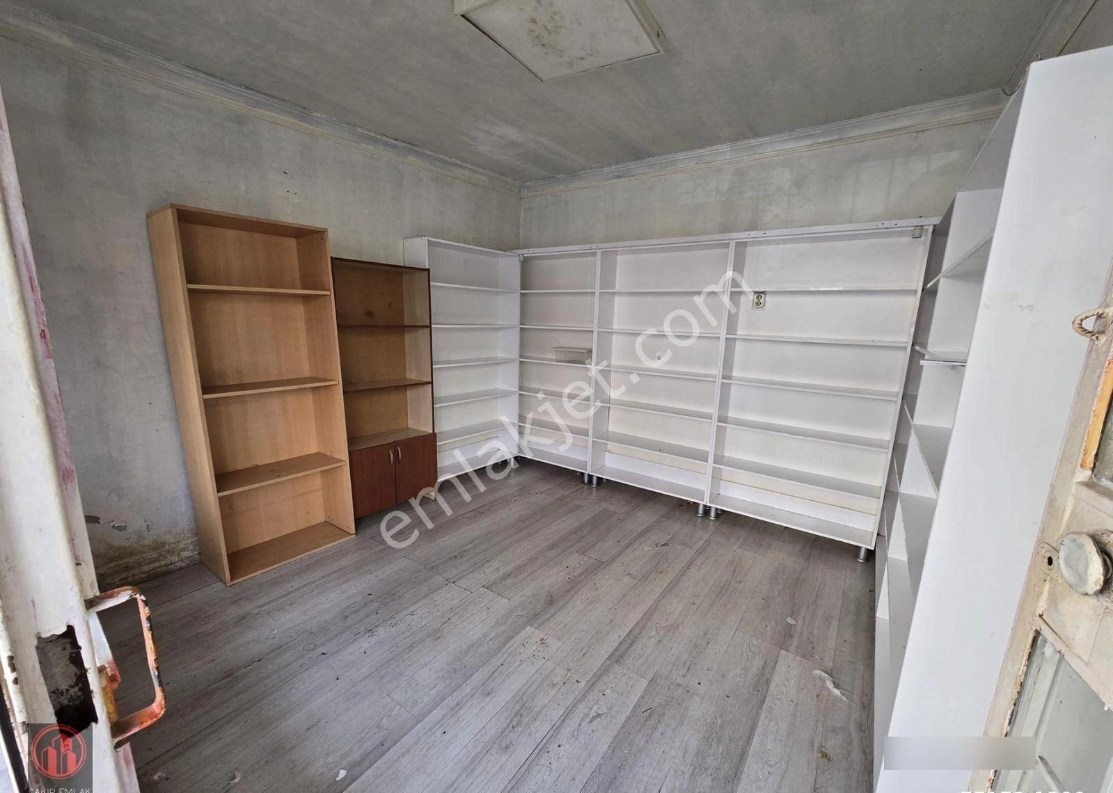 Balçovada Anayol Üzeri Sağlık Ocağı Yanı 15m² Kiralık Dükkan - Görsel 8