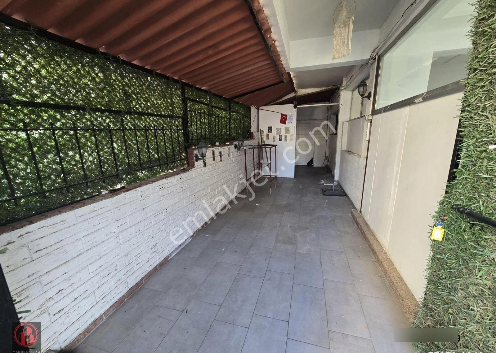 Balçovada Sakarya Caddesi Üzeri İşlek Konumda Kiralık Dükkan - Görsel 8