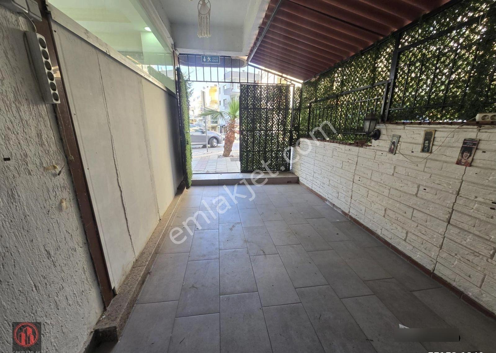 Balçovada Sakarya Caddesi Üzeri İşlek Konumda Kiralık Dükkan - Görsel 28