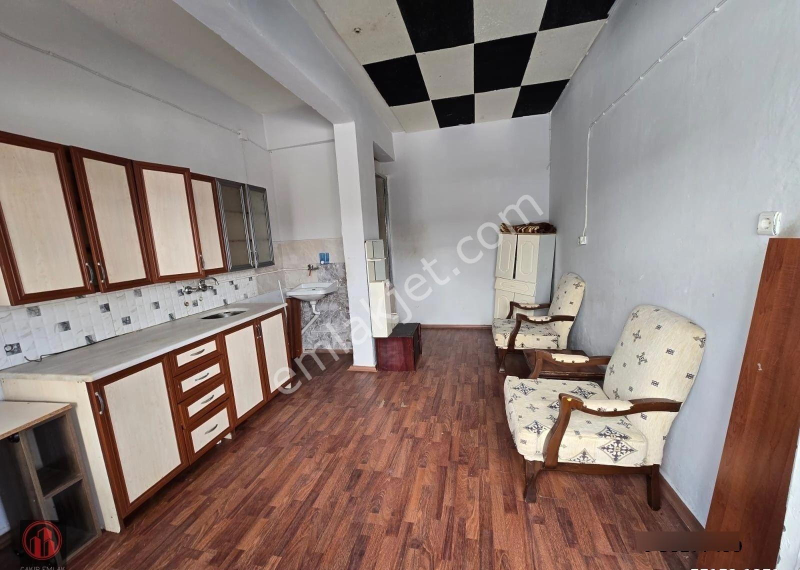 Balçova Eğitim Mahallesinde Satılık Yatırımlık Dükkan - Görsel 2