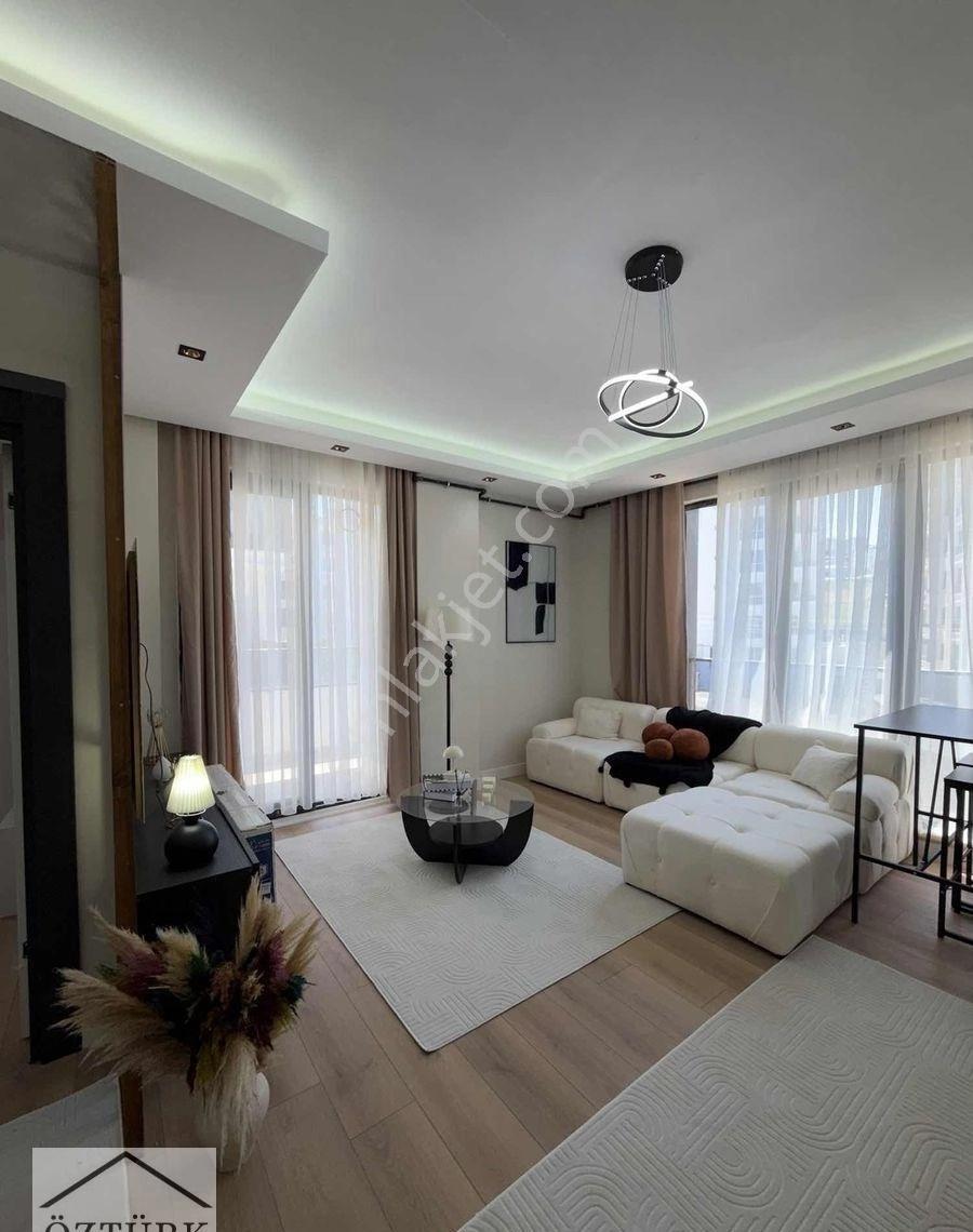 Atakumda Bulvara 50mt Mesafde Lüx Sıfır Eşyalı Satılık 1+1 Daire