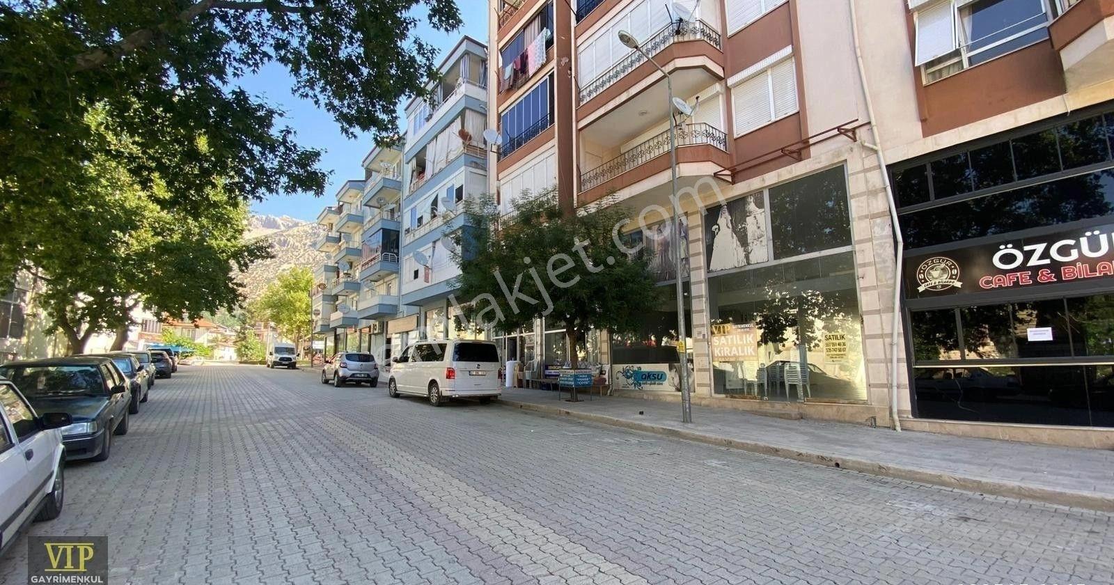 Vip Gayrimenkul'den Çarşı Merkezinde 3 Katlı İki Tarafı Yol Cephe Kiralık Dükkan - Görsel 20