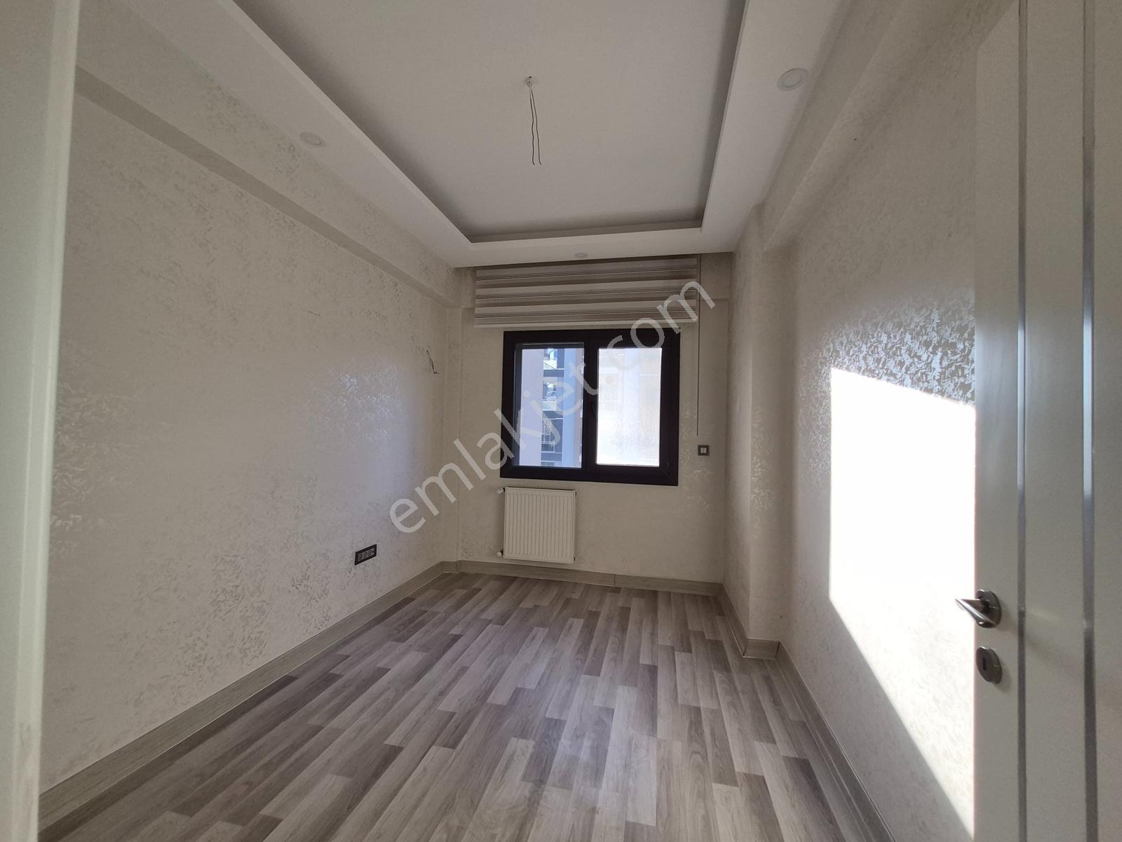 Karşıyaka Örnekköy Ata Sitesinde Kiralık 3+1 Havuzlu Daire Kanıt - Görsel 9