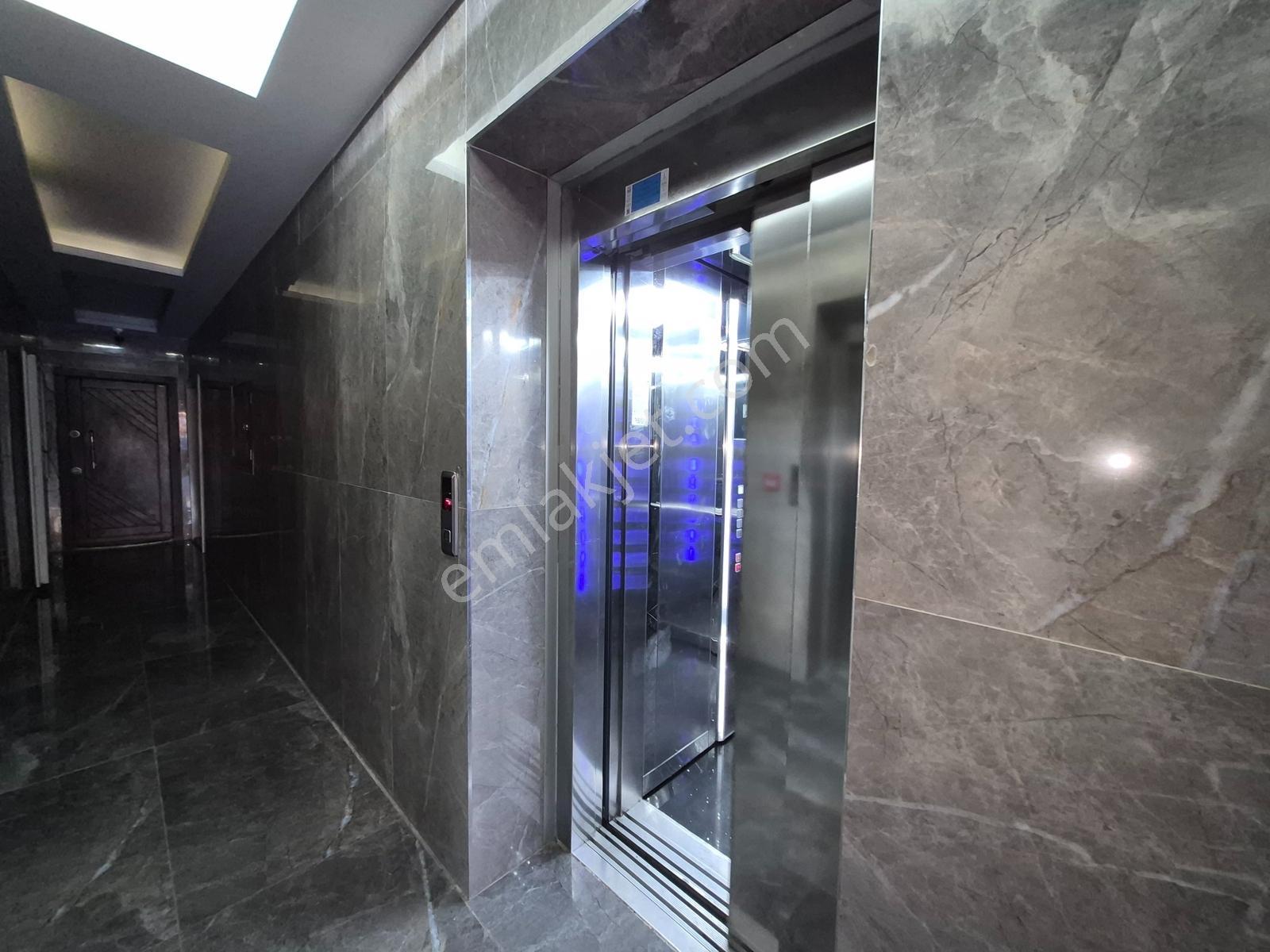 Karşıyaka Örnekköy Ata Sitesinde Kiralık 3+1 Havuzlu Daire Kanıt - Görsel 15