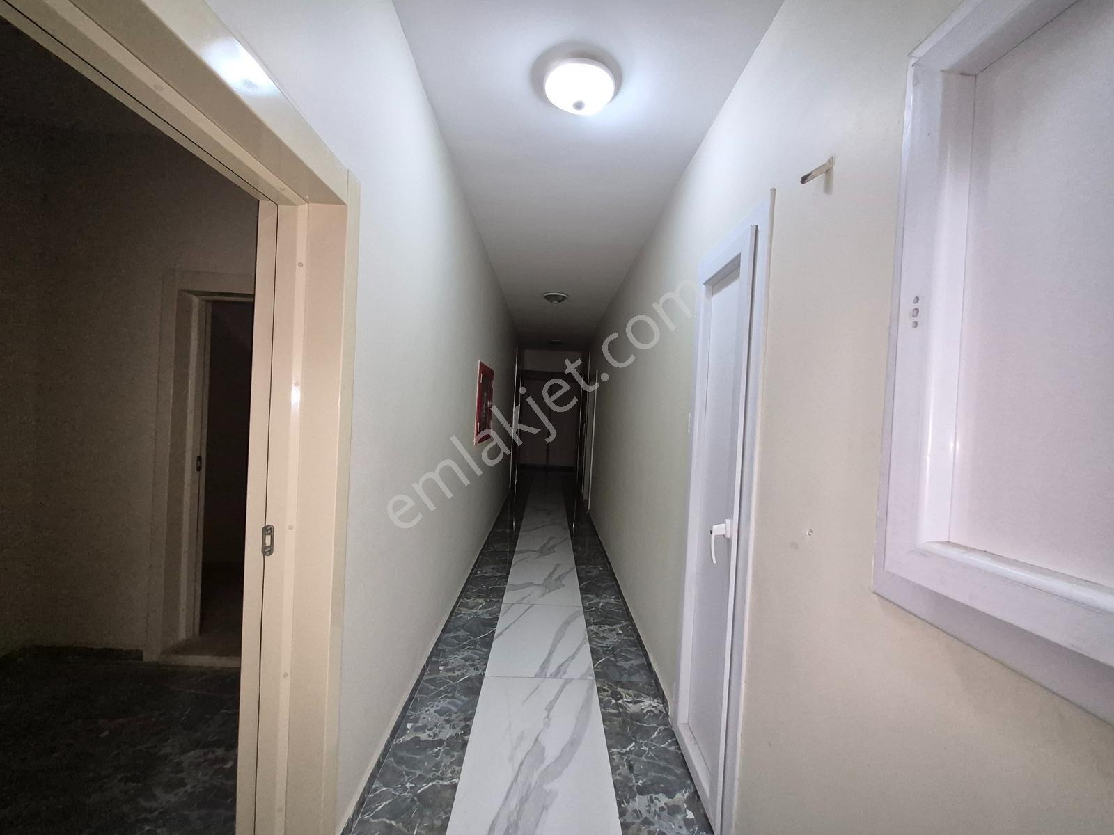 Karşıyaka Örnekköy Ata Sitesinde Kiralık 3+1 Havuzlu Daire Kanıt - Görsel 34